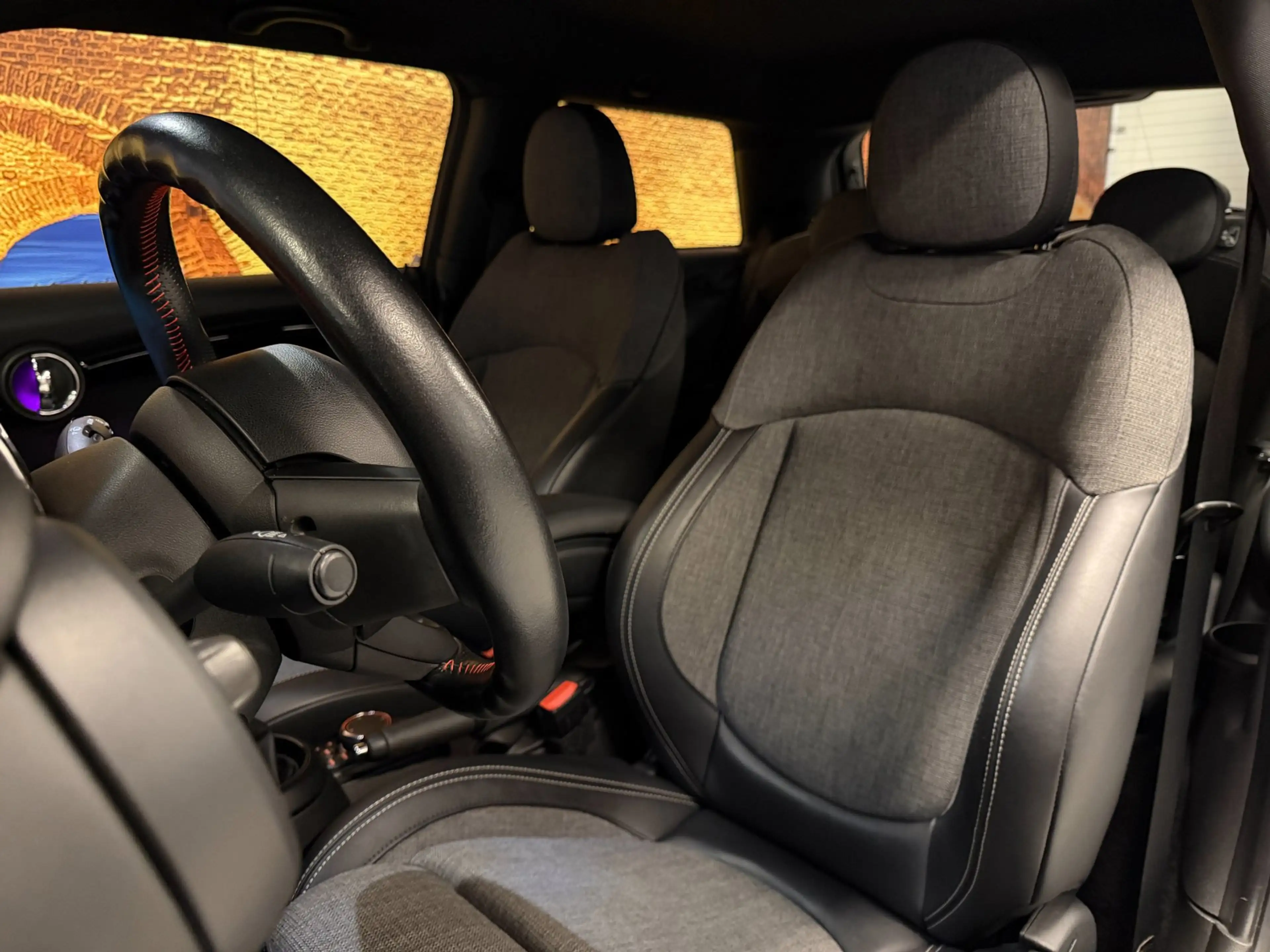 MINI John Cooper Works 1.5 Chili Serious Business JCW Automaat Navi LED P — photo 21