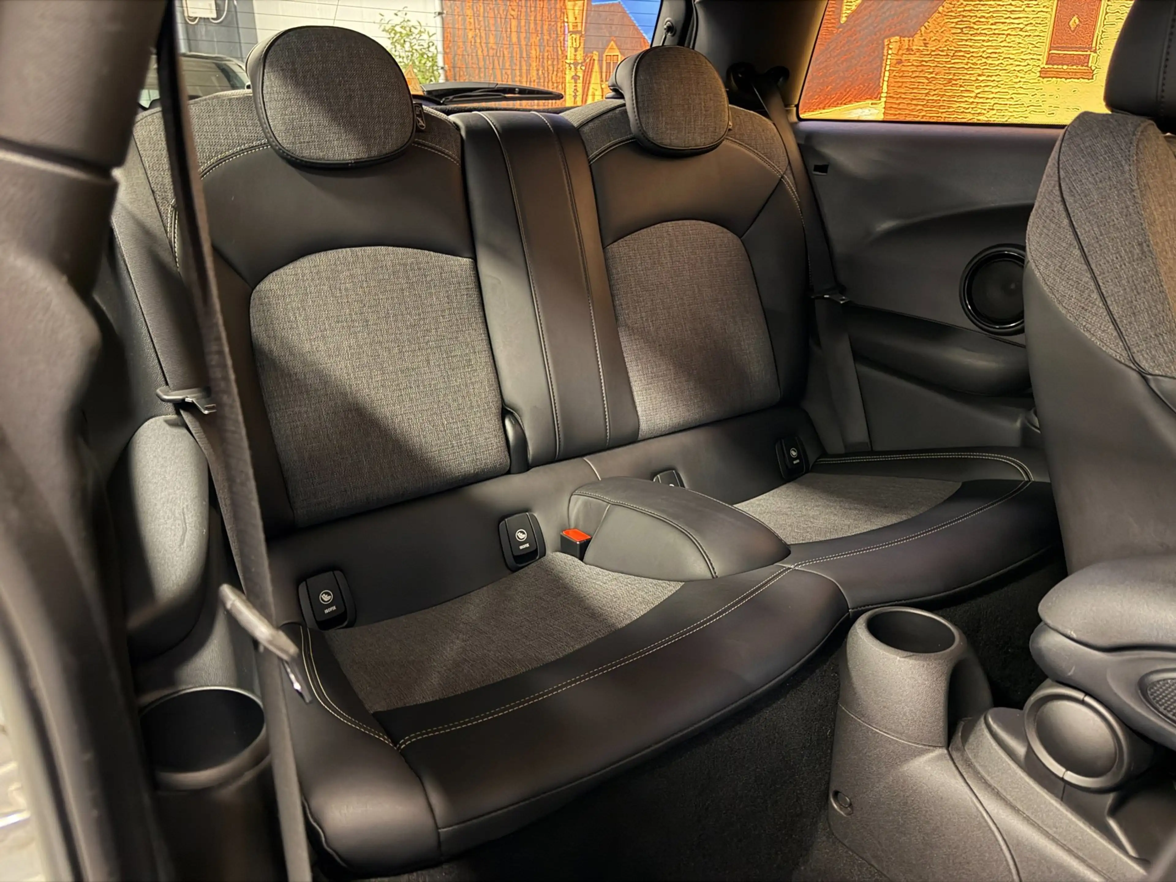 MINI John Cooper Works 1.5 Chili Serious Business JCW Automaat Navi LED P — photo 17