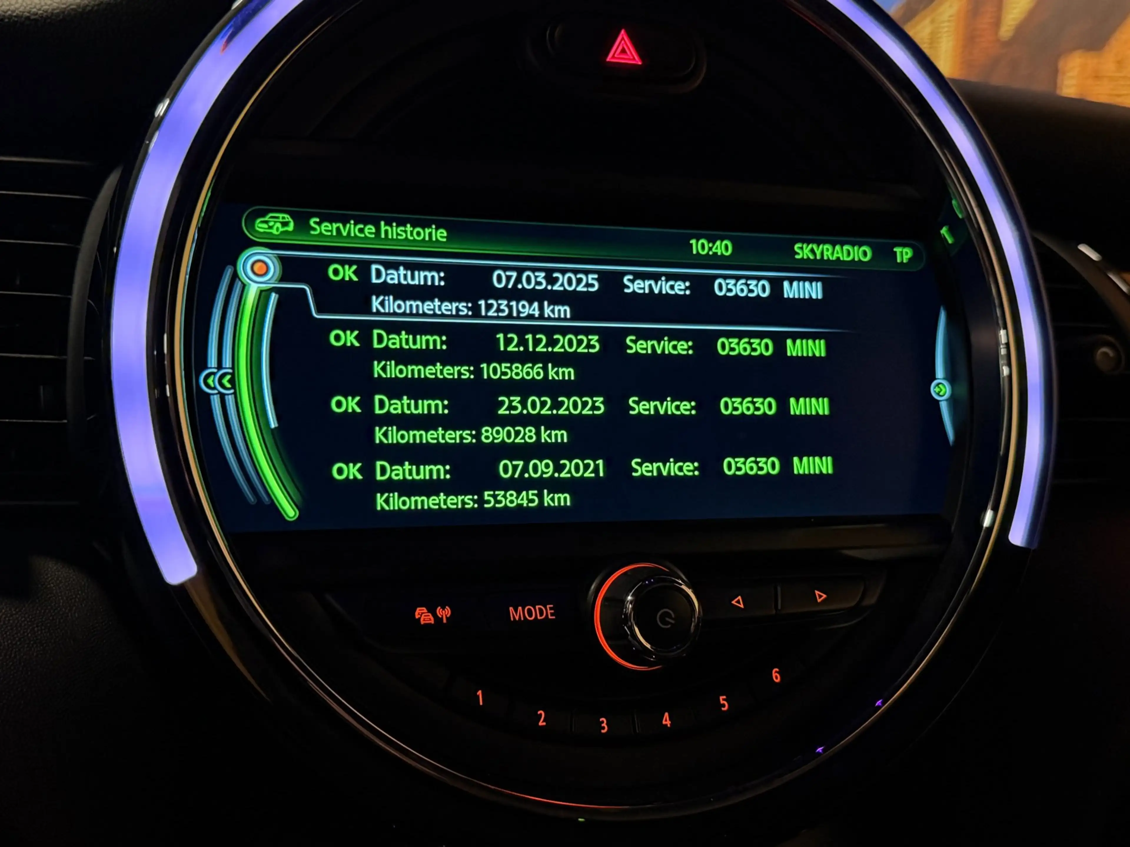 MINI John Cooper Works 1.5 Chili Serious Business JCW Automaat Navi LED P — photo 27
