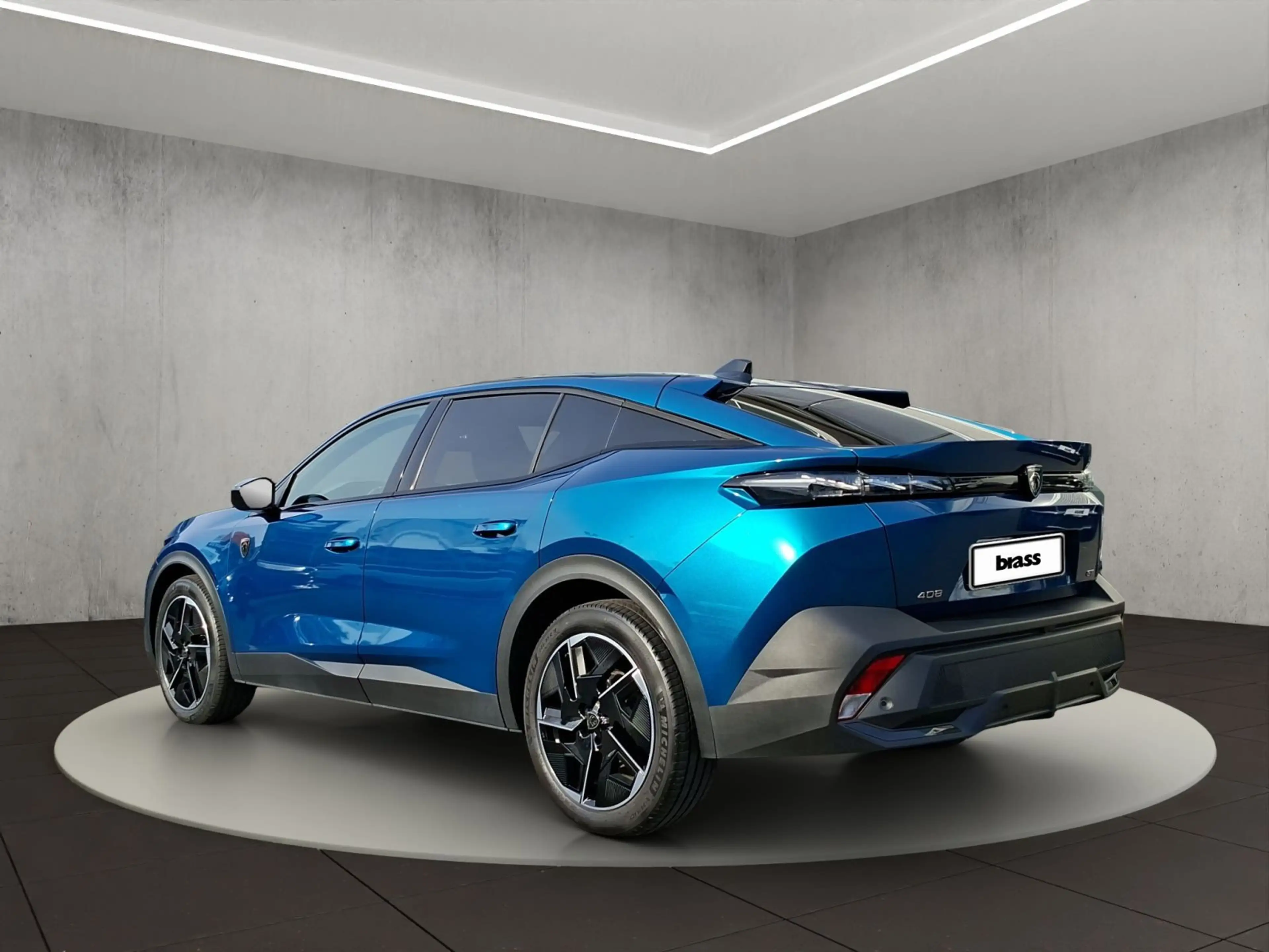 Peugeot 408 GT Hybrid 136 e-DSC6 — photo 3