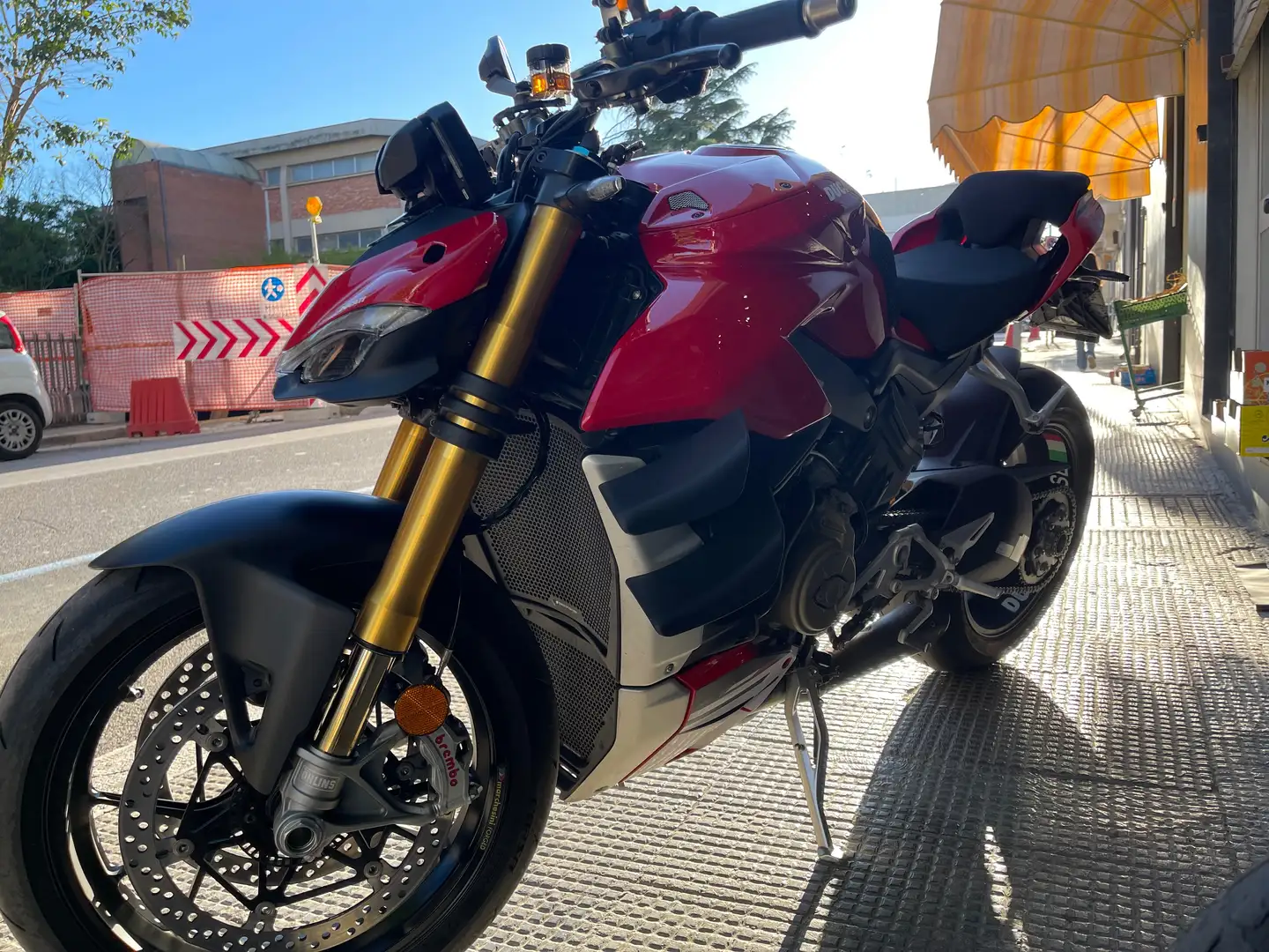 Ducati Streetfighter V4 S Rojo - 2