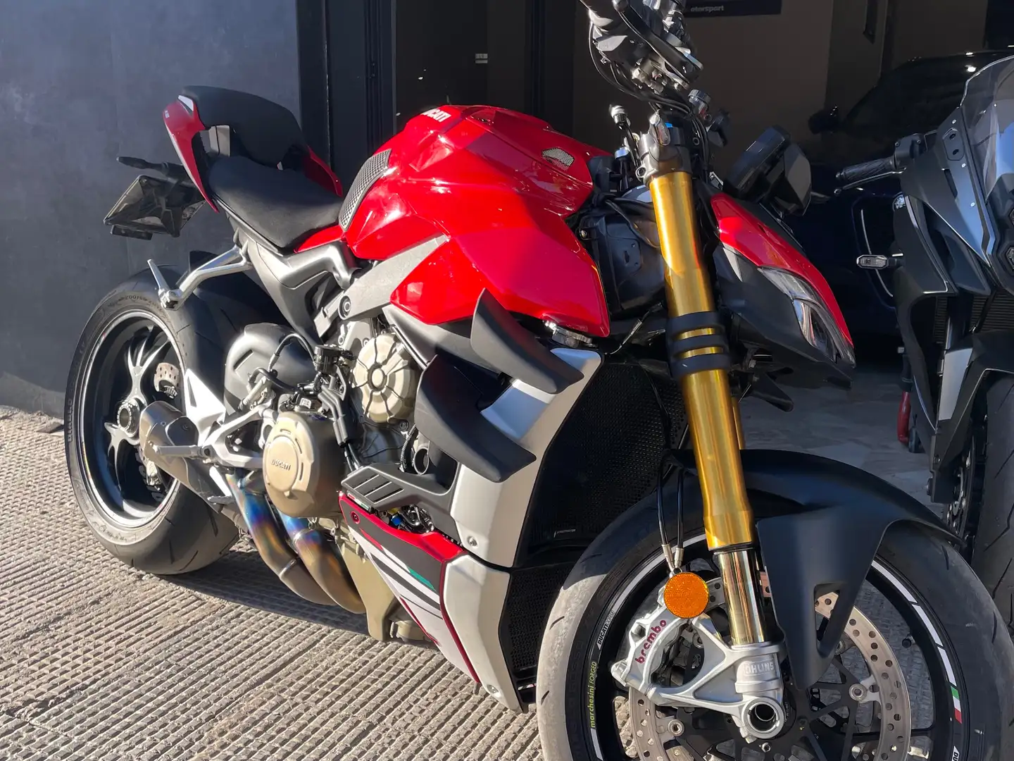 Ducati Streetfighter V4 S Rojo - 1