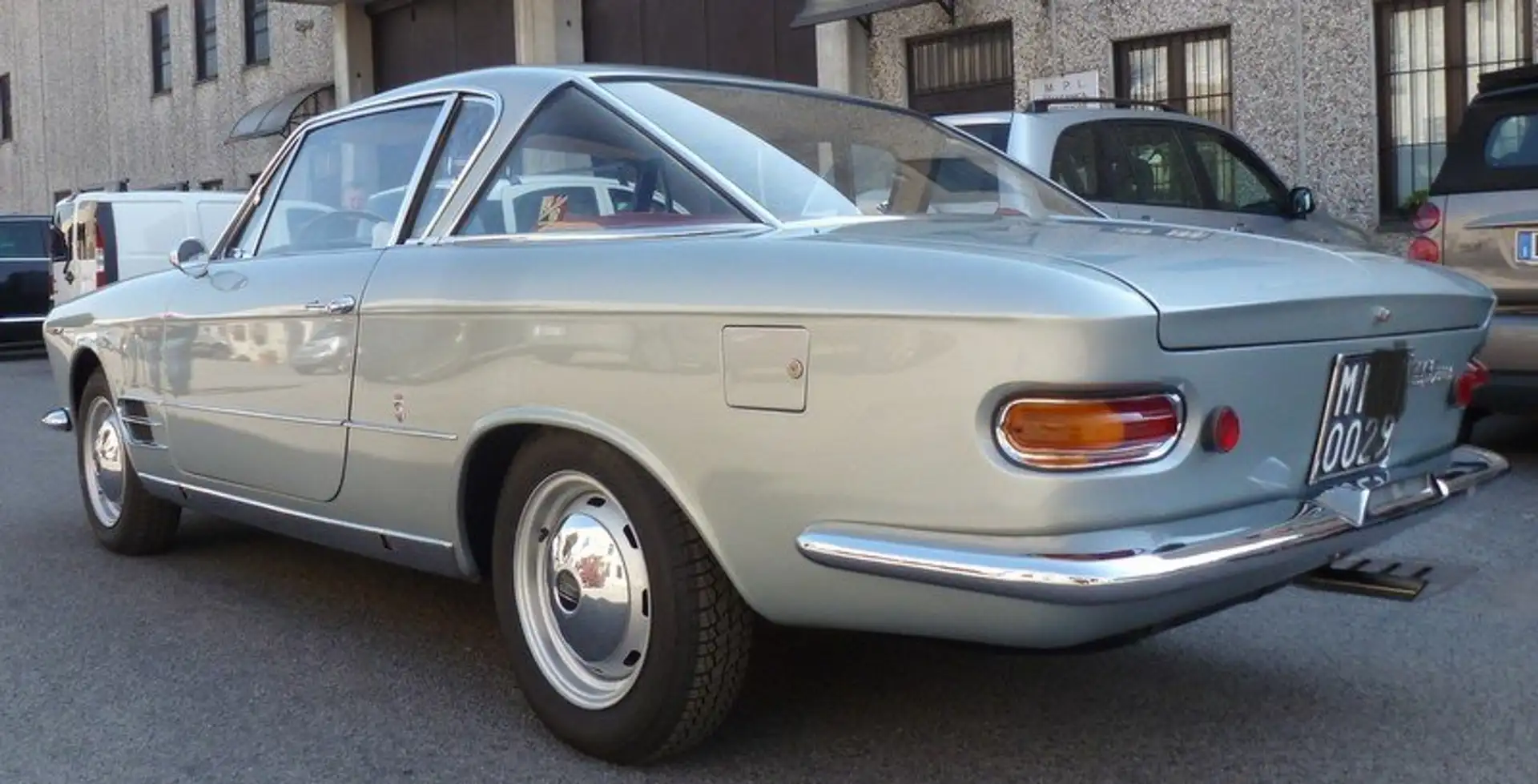Fiat 2300 s coupè II serie GHIA 1966 -ASI- Argintiu - 2