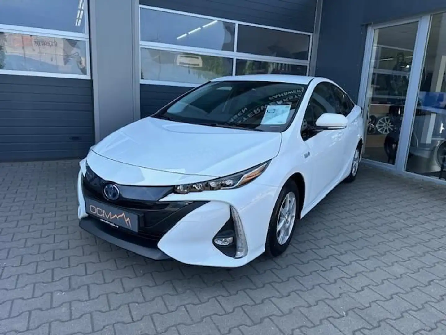 Toyota Prius Plug-in Hybrid Comfort  Smart-Key LED Blanc - 2