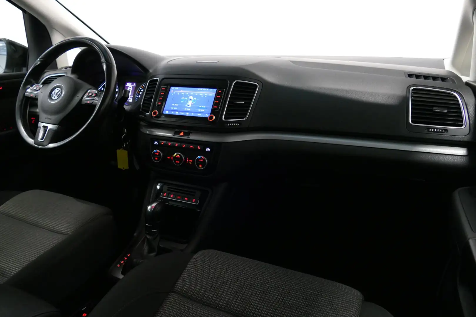 Volkswagen Sharan 1.4 TSI Comfortline 7p. / Derde zitrij / Apple Car Zwart - 2