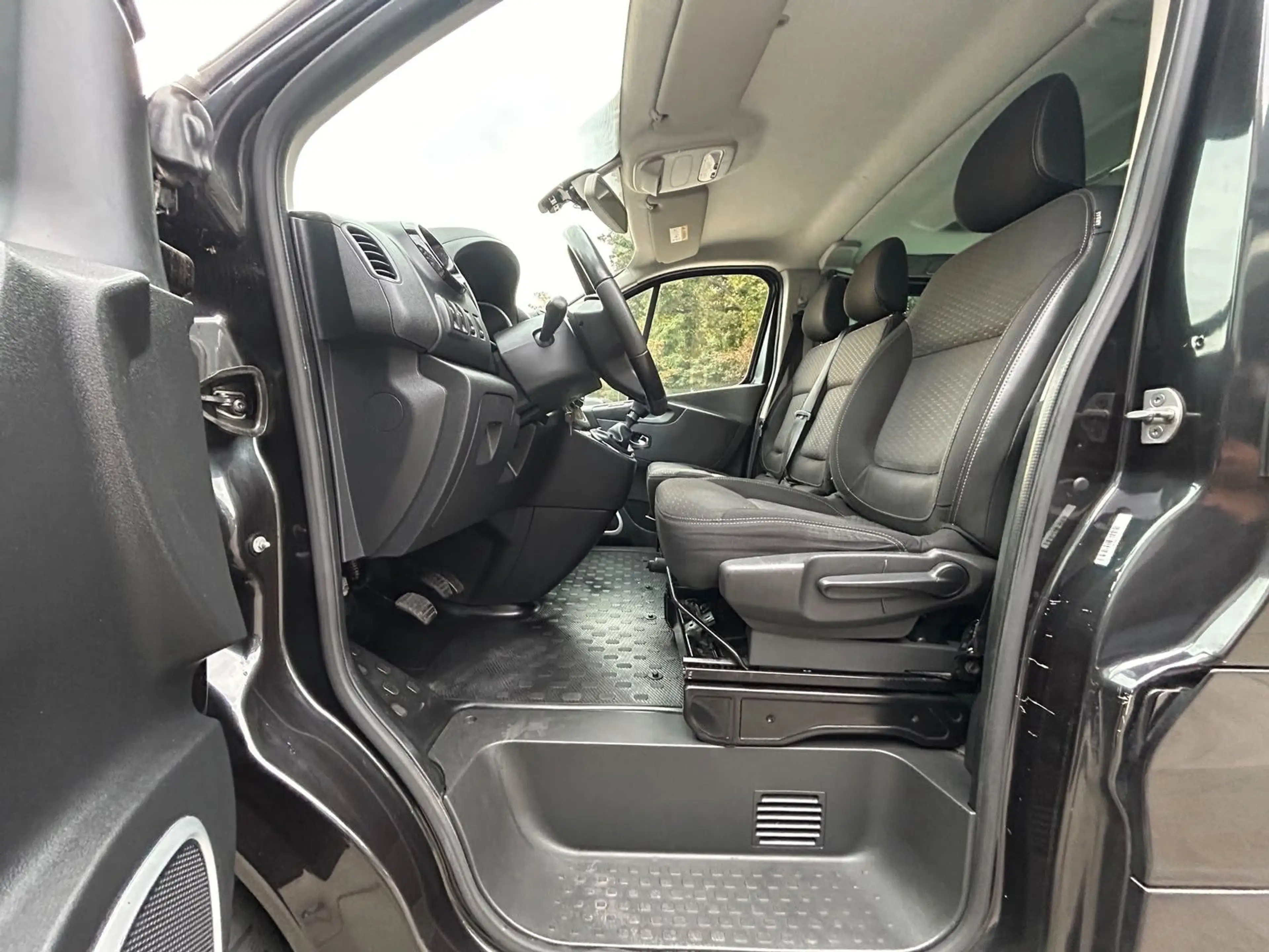 Opel Vivaro B Combi L2H1 2,9t/9SITZ/NAV/TEMP/MFL/PDC/ — photo 12