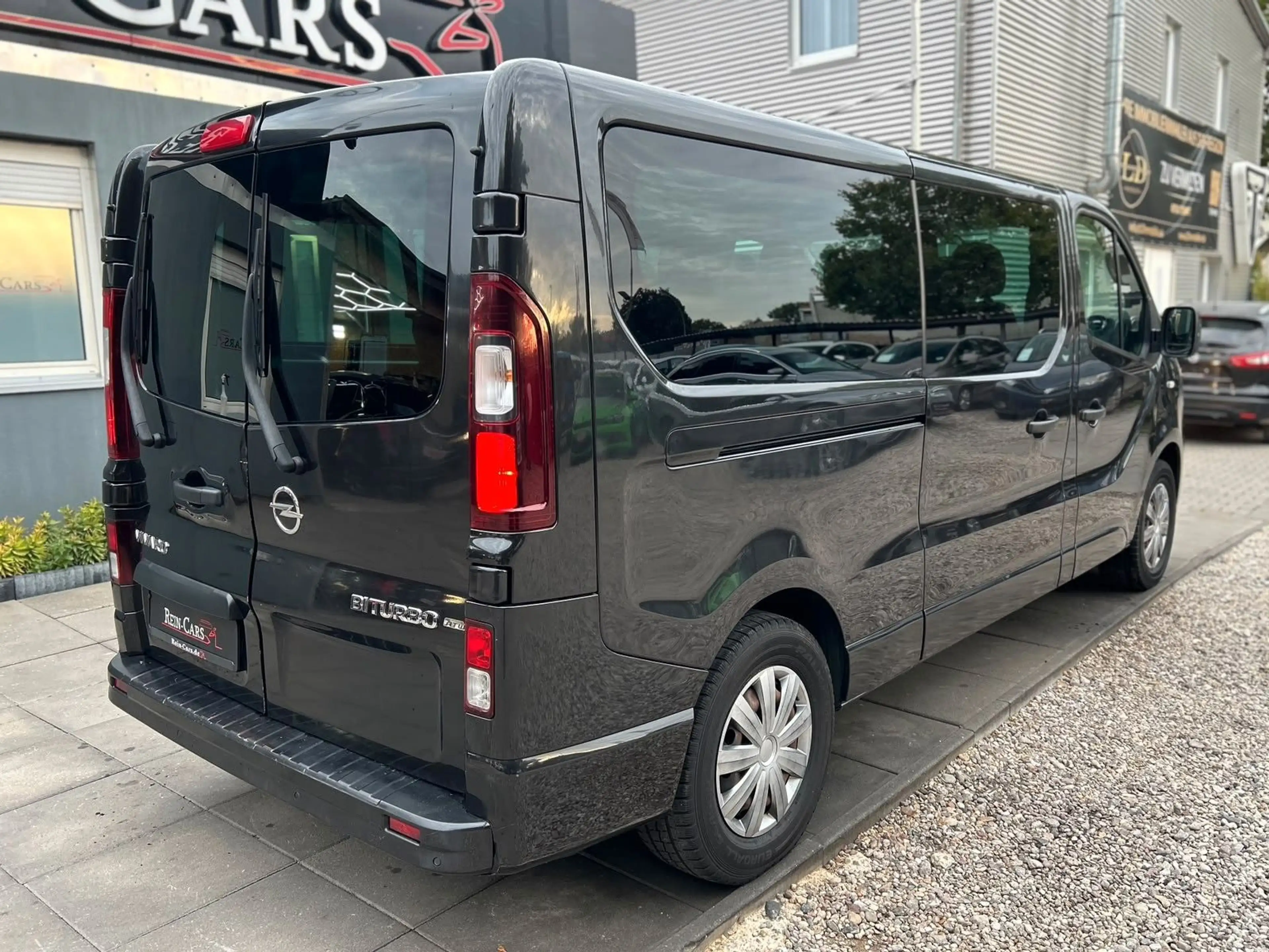 Opel Vivaro B Combi L2H1 2,9t/9SITZ/NAV/TEMP/MFL/PDC/ — photo 6