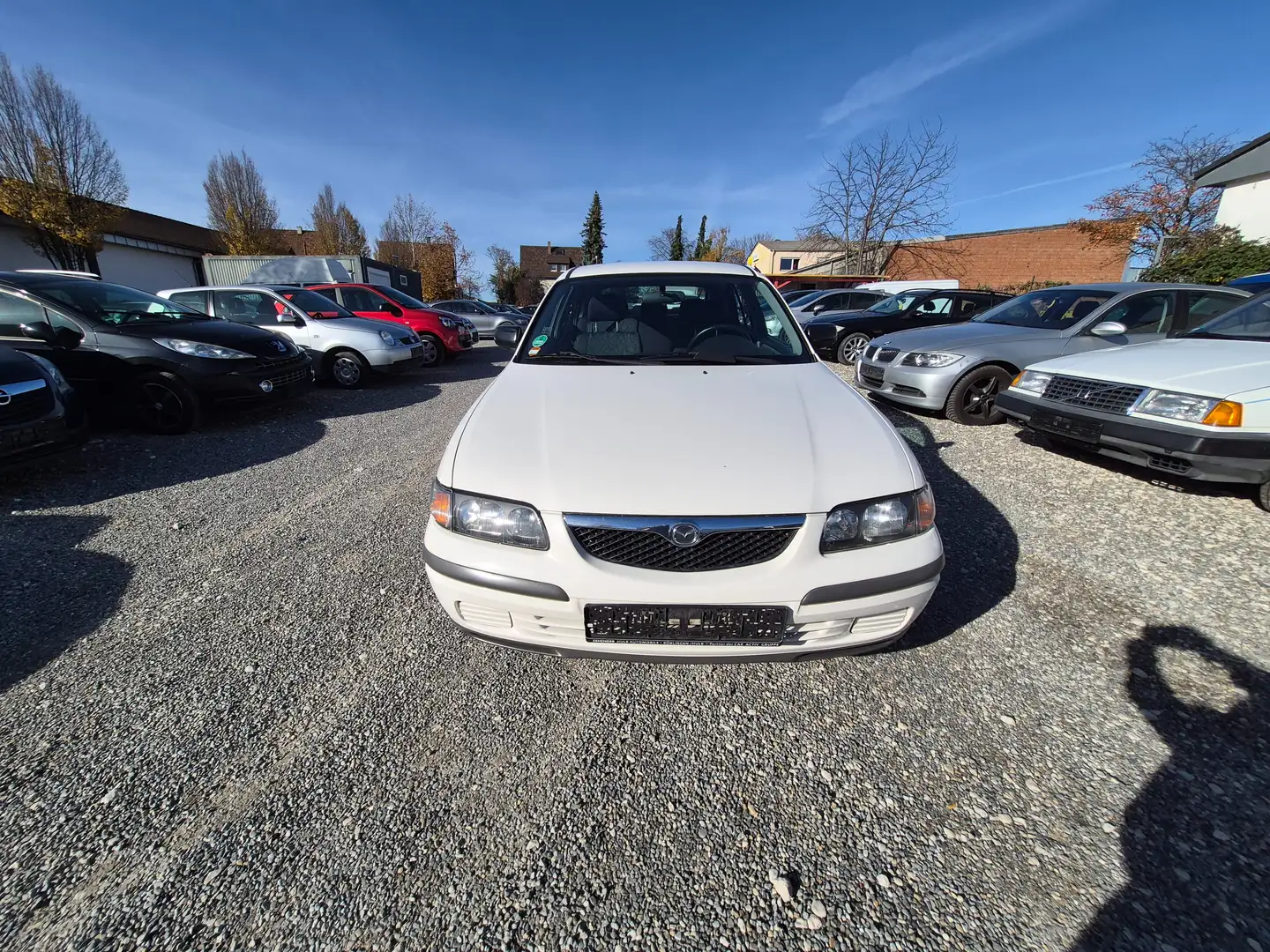 Mazda 626 1.9 Comfort 1 HAND Weiß - 2