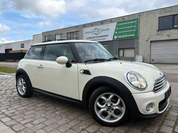 Mini 1.6i One / dubbele schuifdak / 12 Maanden Garantie