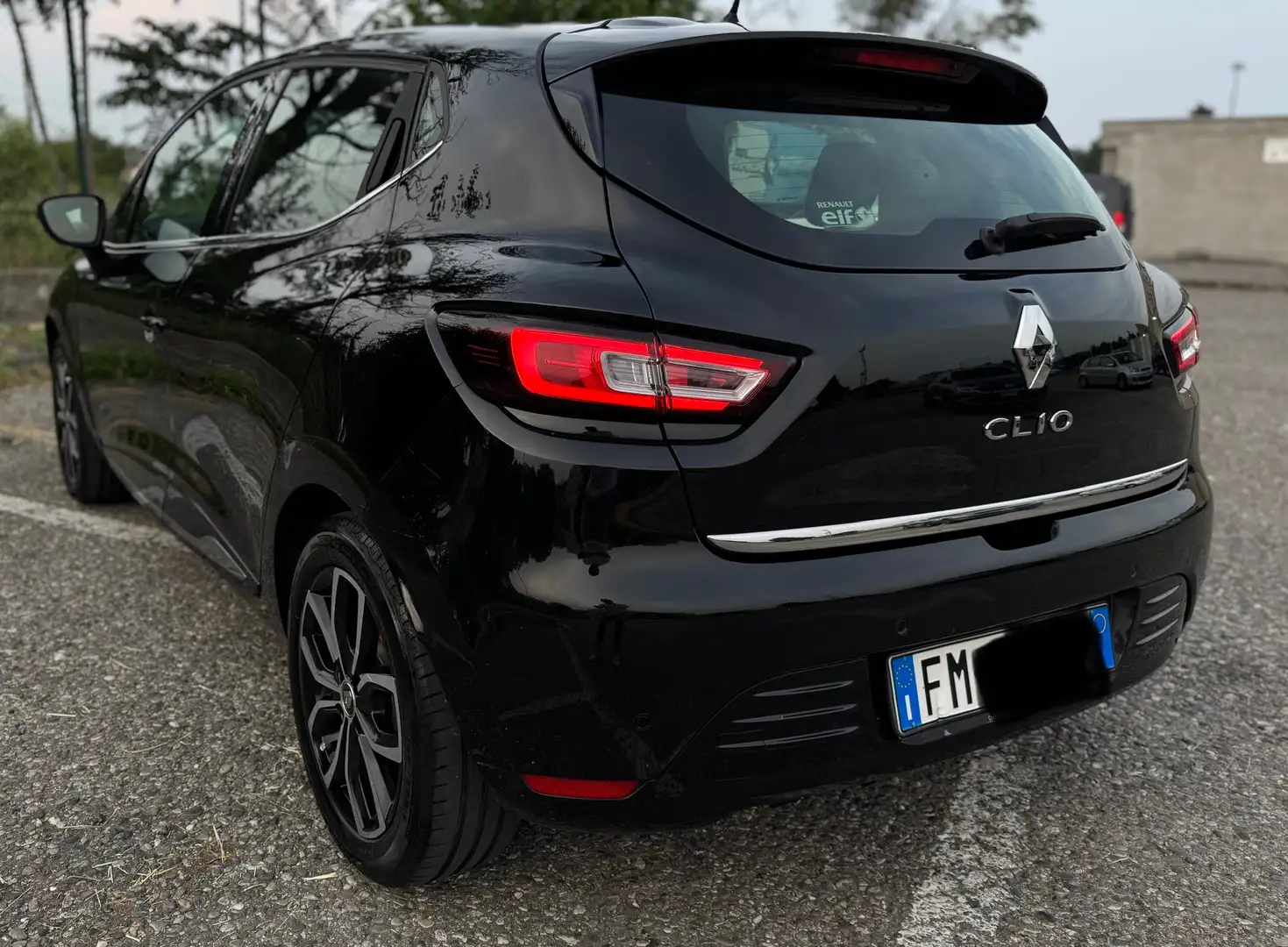 Renault Clio 0.9 tce energy Intens 90cv Nero - 1