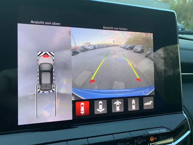 Jeep Compass view 5