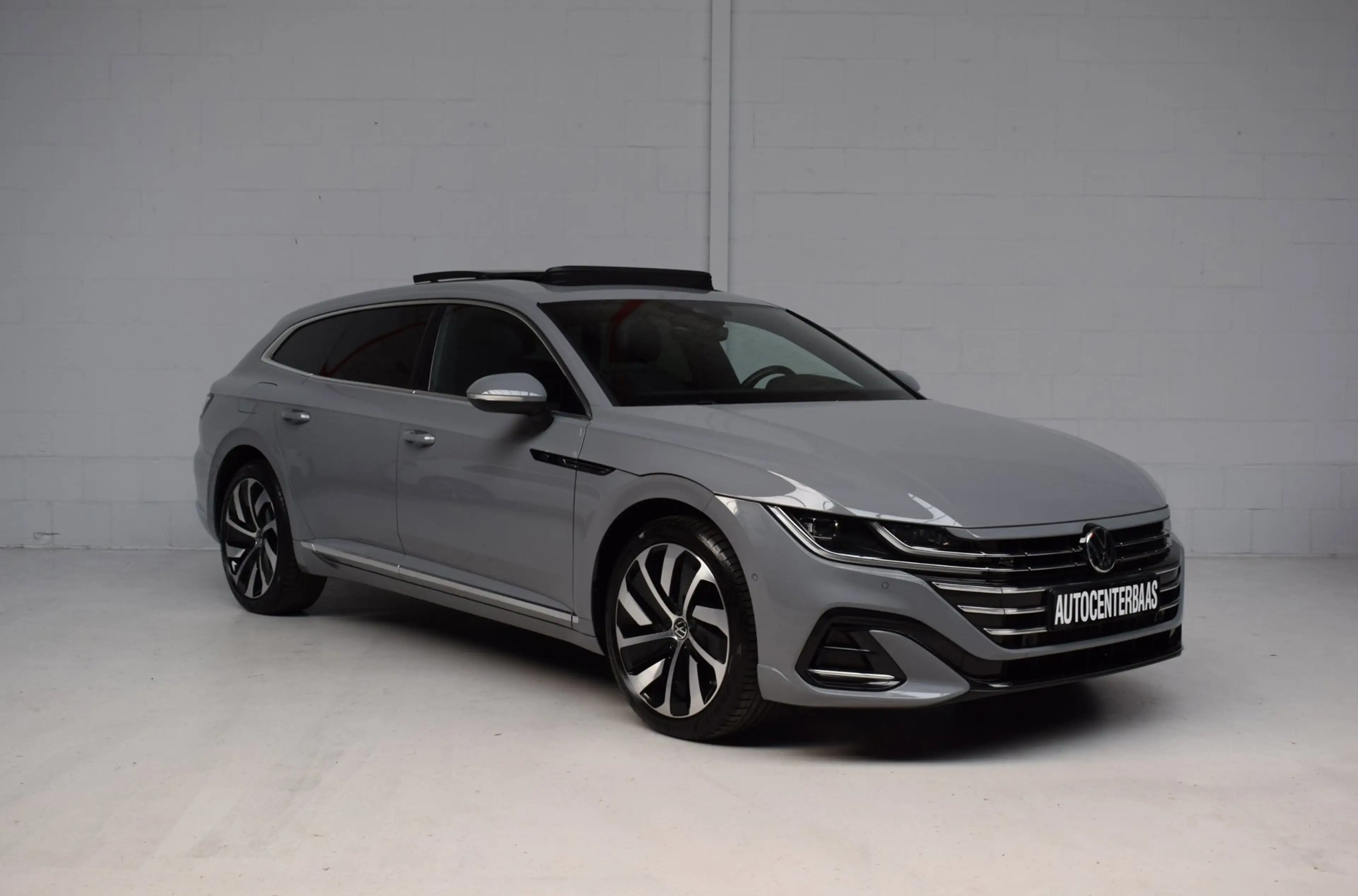 Volkswagen Arteon Shooting Brake 1.4 TSI eHybrid R-Line Business+ SO — photo 16
