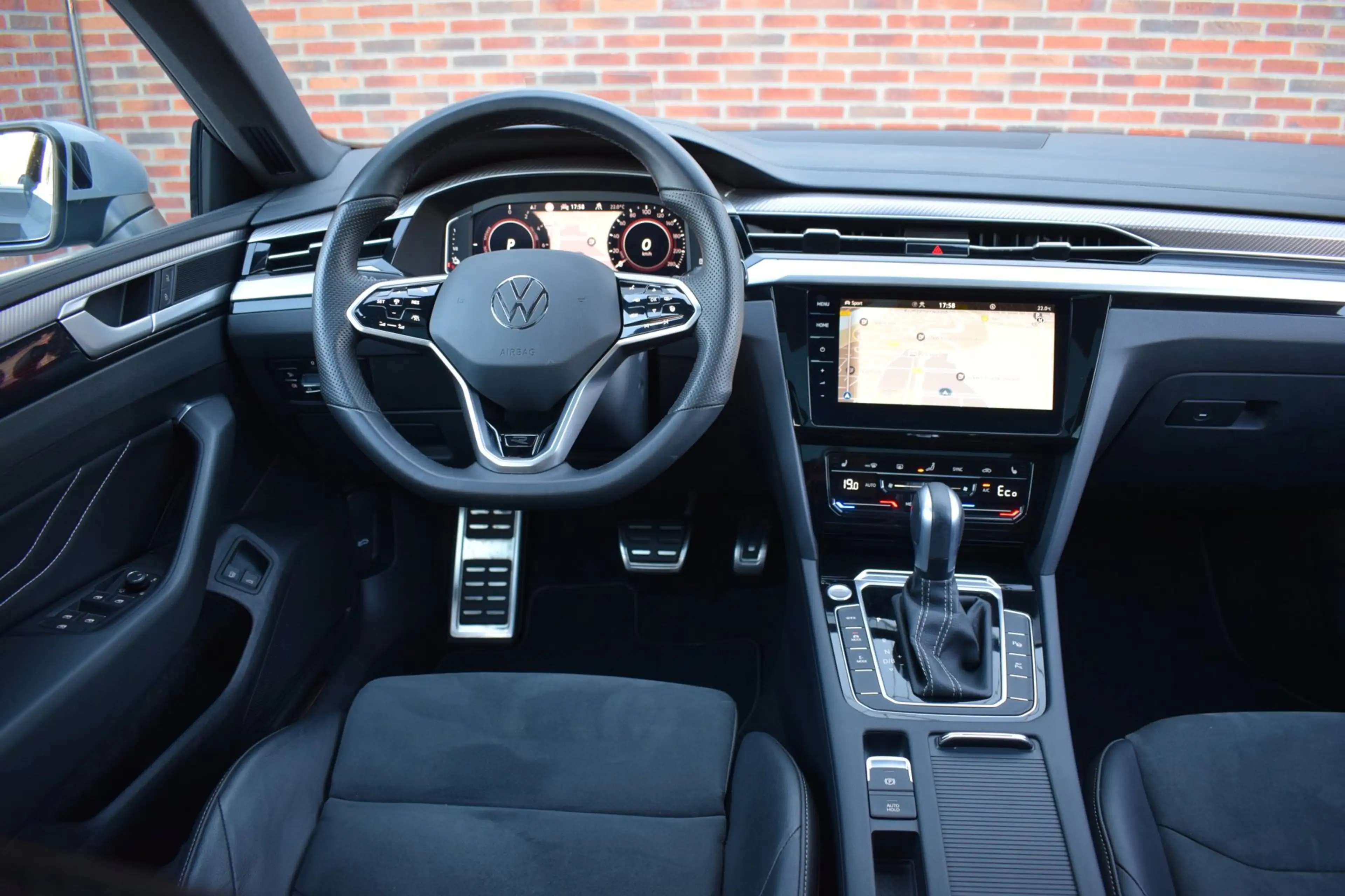 Volkswagen Arteon Shooting Brake 1.4 TSI eHybrid R-Line Business+ SO — photo 5