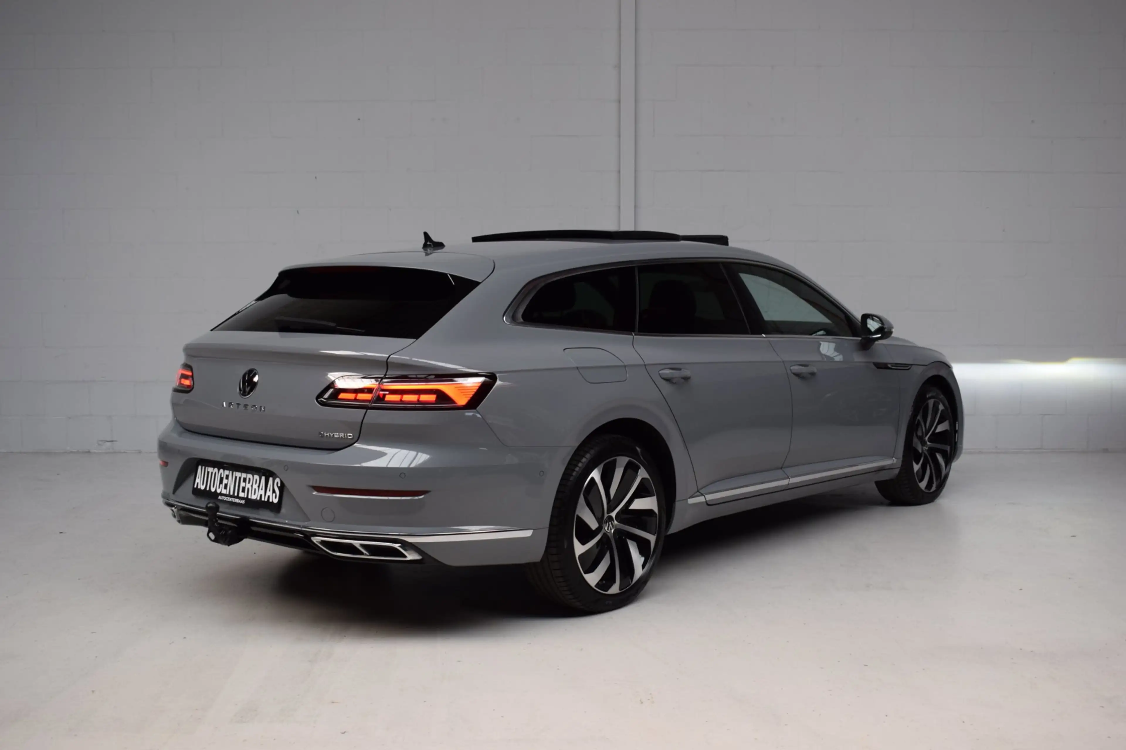 Volkswagen Arteon Shooting Brake 1.4 TSI eHybrid R-Line Business+ SO — photo 2