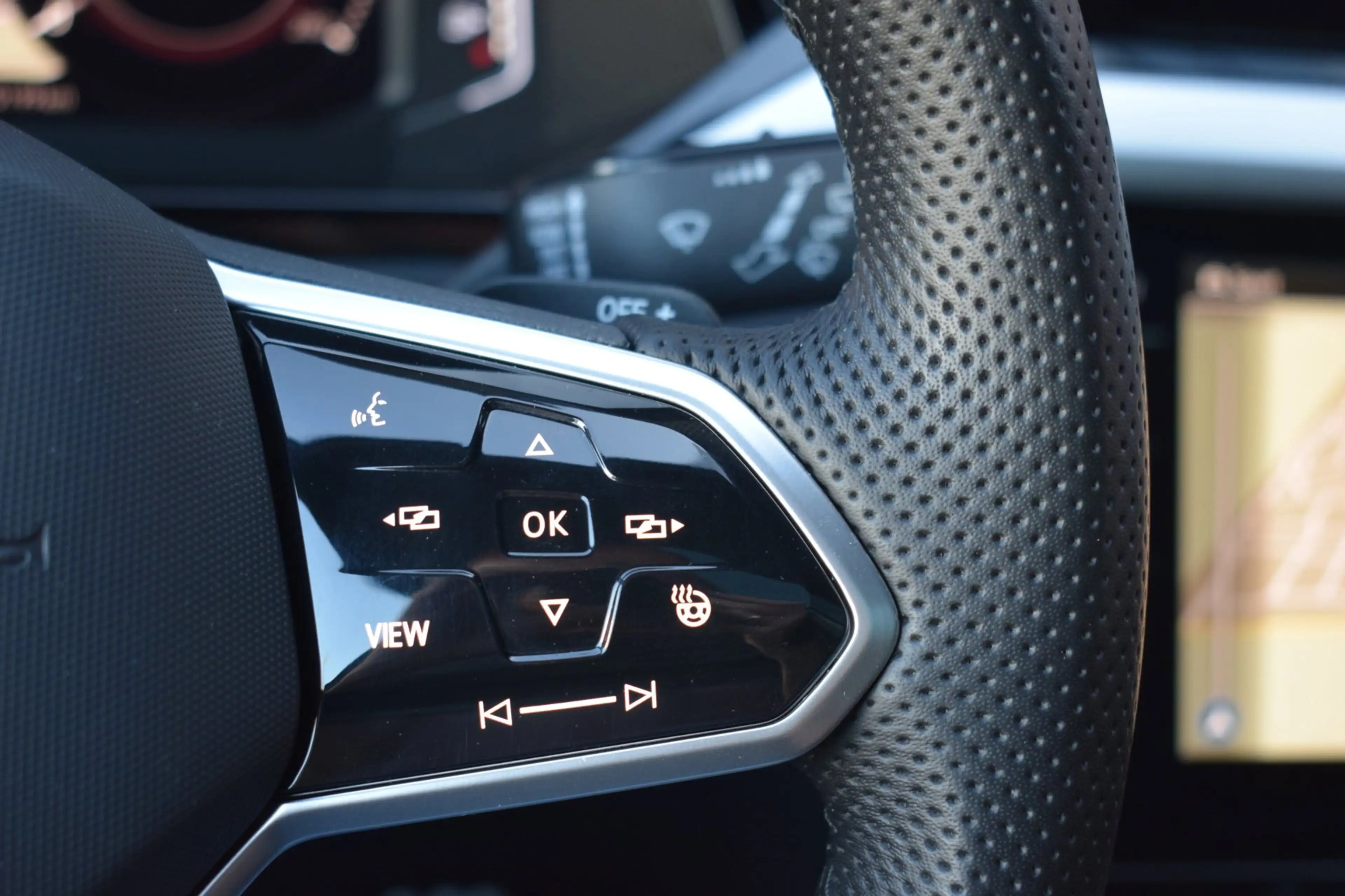 Volkswagen Arteon Shooting Brake 1.4 TSI eHybrid R-Line Business+ SO — photo 31