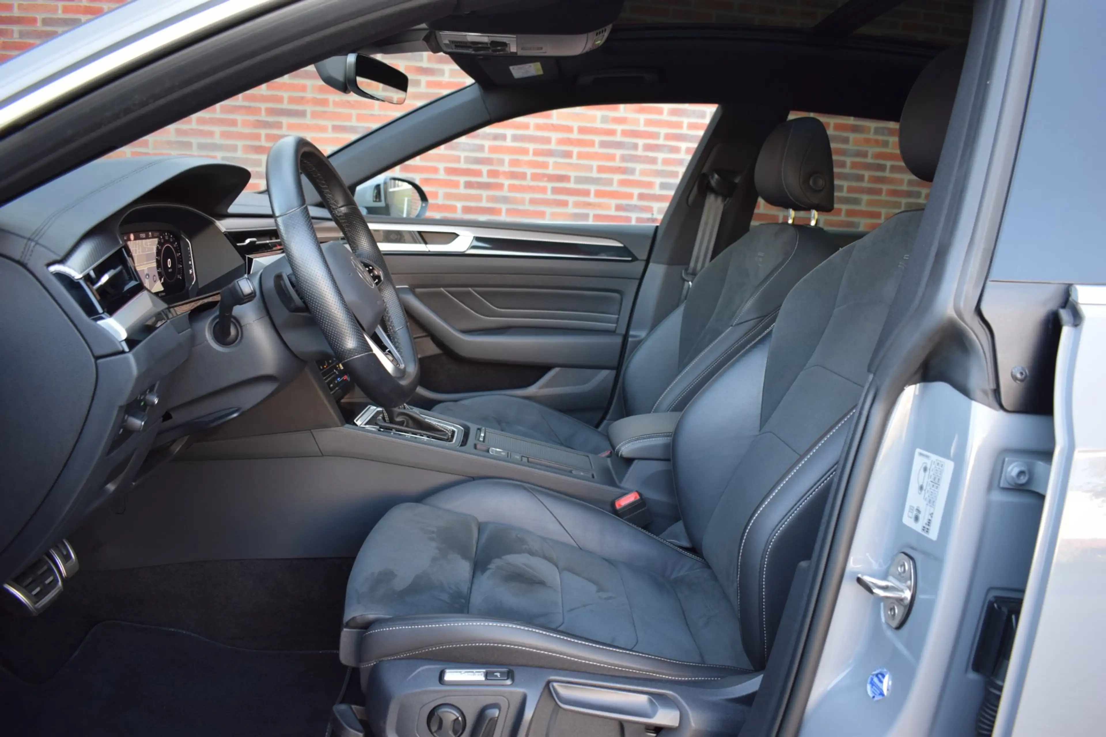 Volkswagen Arteon Shooting Brake 1.4 TSI eHybrid R-Line Business+ SO — photo 3