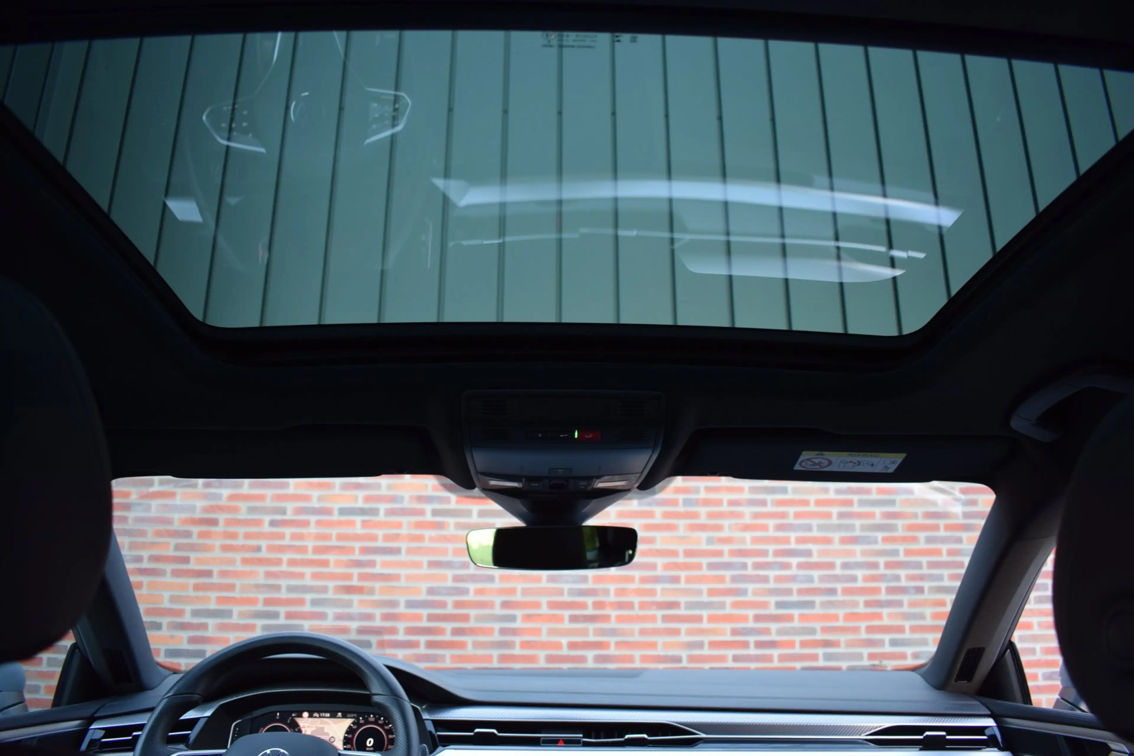 Volkswagen Arteon Shooting Brake 1.4 TSI eHybrid R-Line Business+ SO — photo 11
