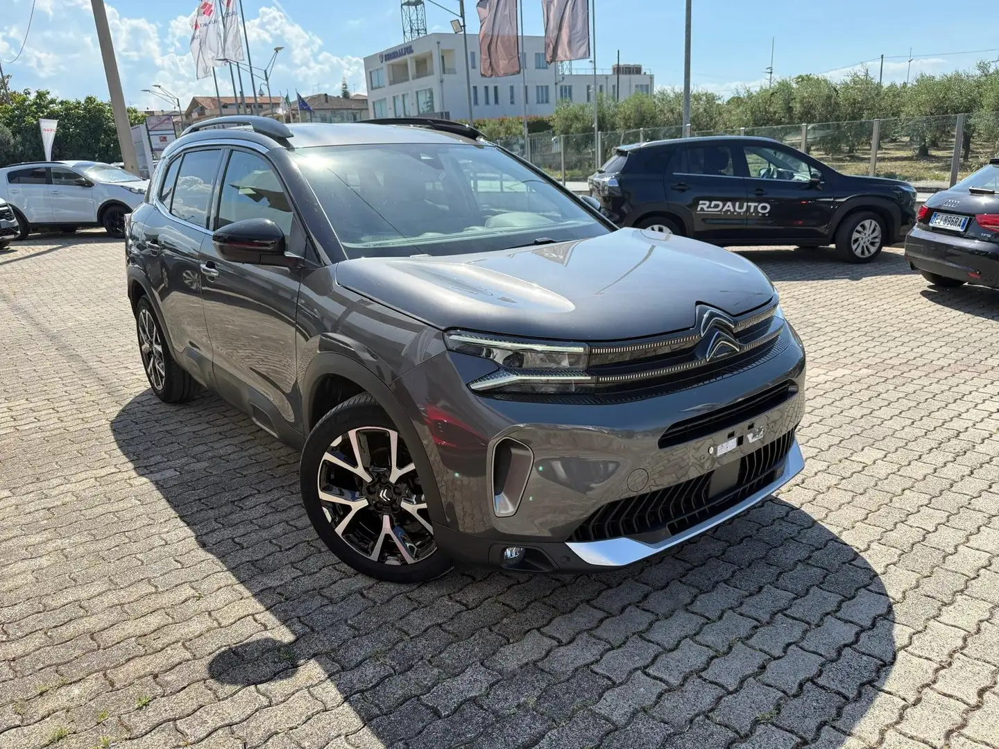 Citroen C5 Aircross 1.5 bluehdi Shine - ok neopatentati - Grijs - 1
