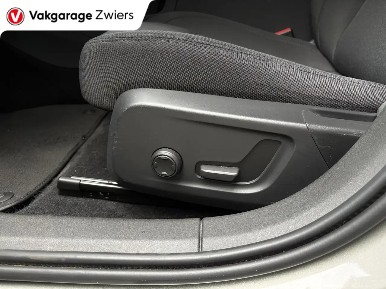 Polestar 2 Long Range Single Motor 78 kWh Trekhaak Carplay St, миниатюра 20