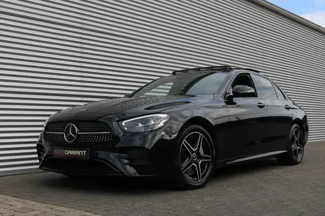 Mercedes-Benz E 300 de 4 Matic AMG Line AMG Nightpakket (28.130Km!! NA