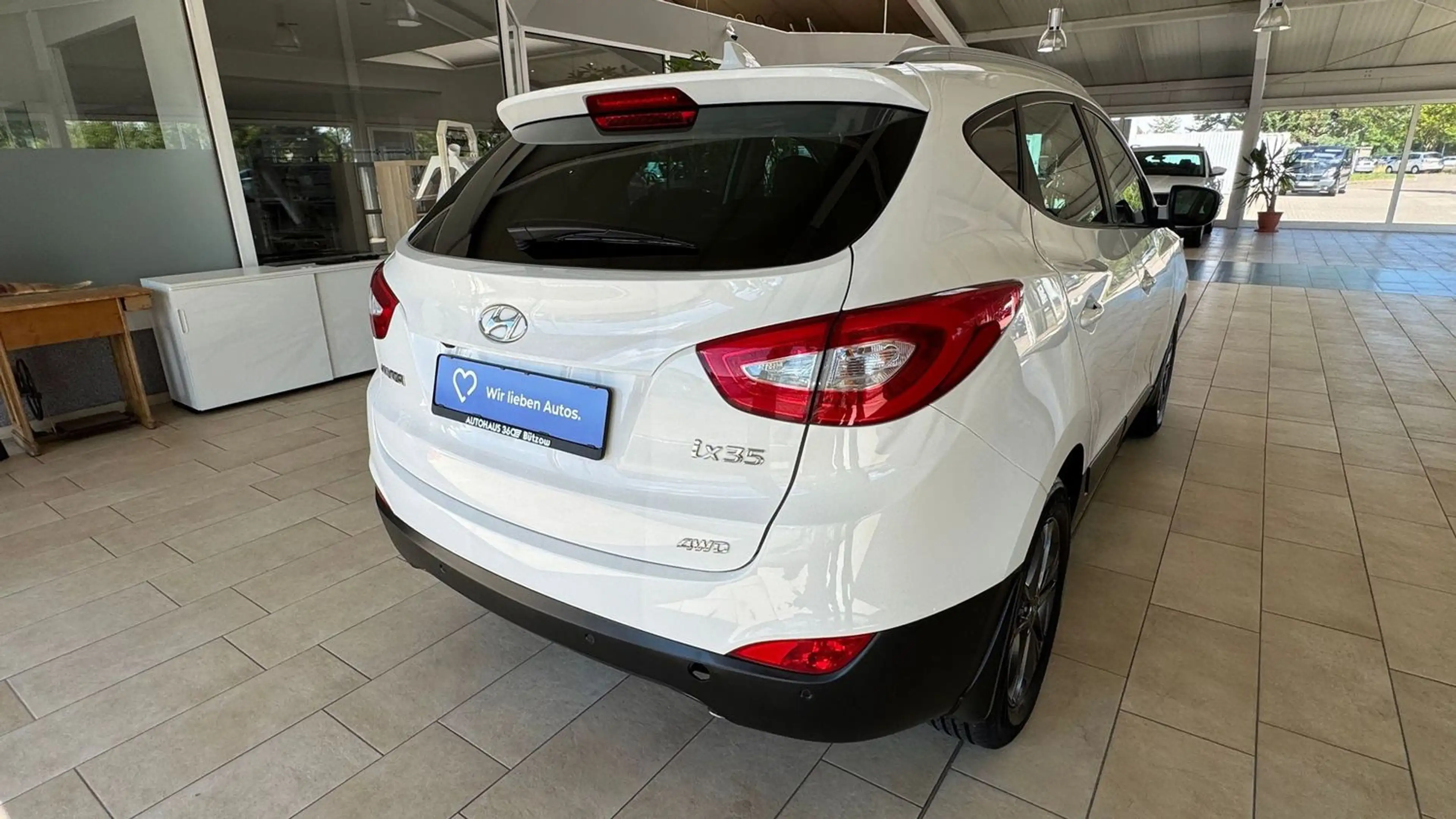 Hyundai iX35 Comfort 4x4/1.Hand/Automatik/Kamera — photo 8