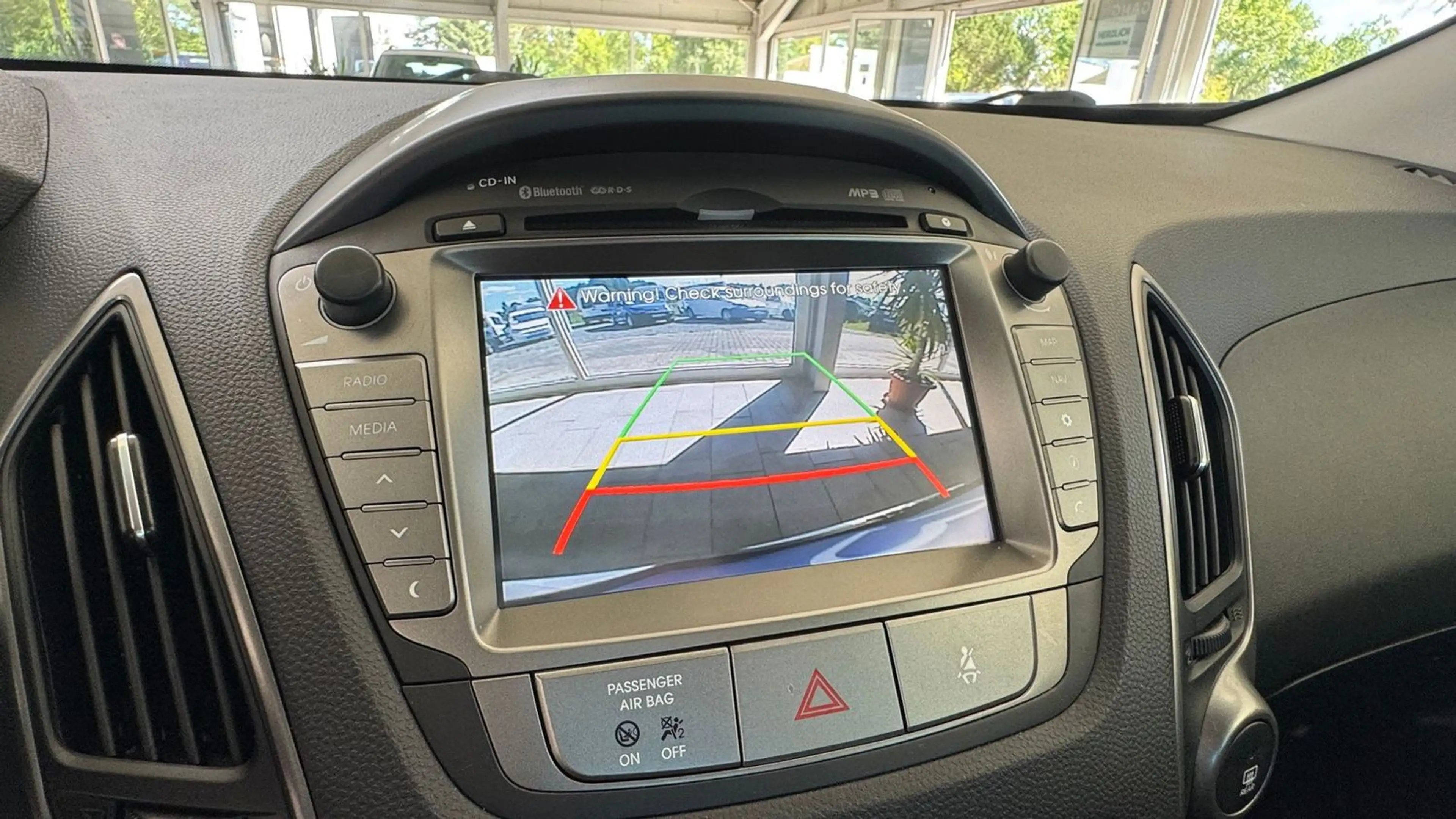 Hyundai iX35 Comfort 4x4/1.Hand/Automatik/Kamera — photo 14