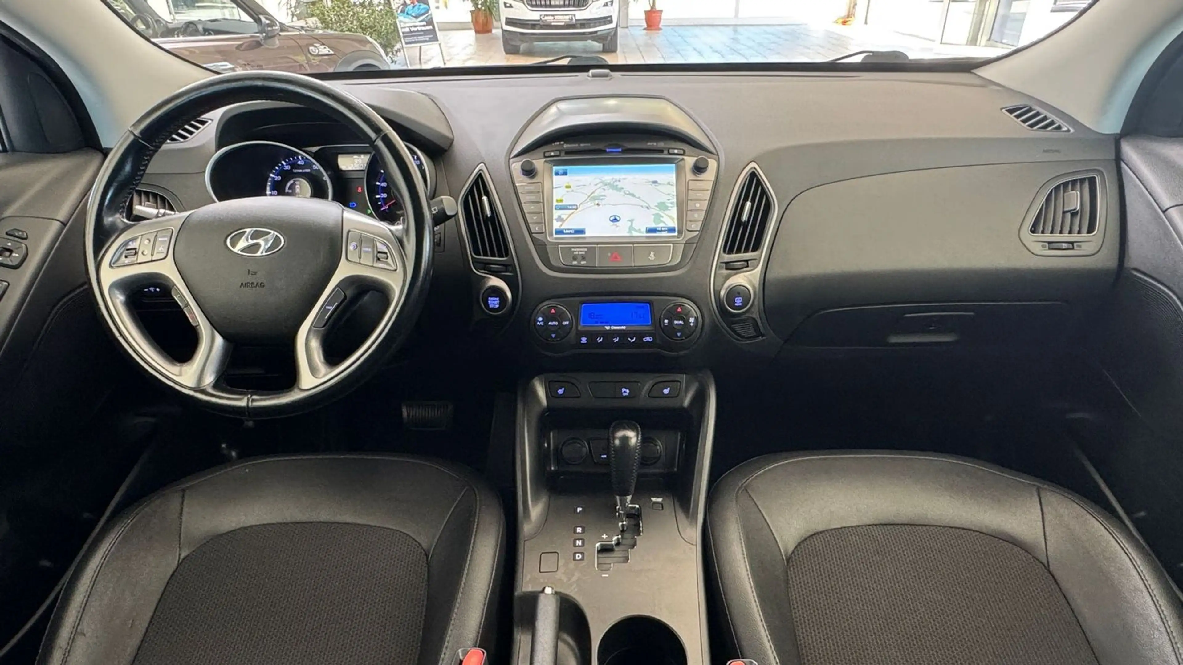 Hyundai iX35 Comfort 4x4/1.Hand/Automatik/Kamera — photo 12