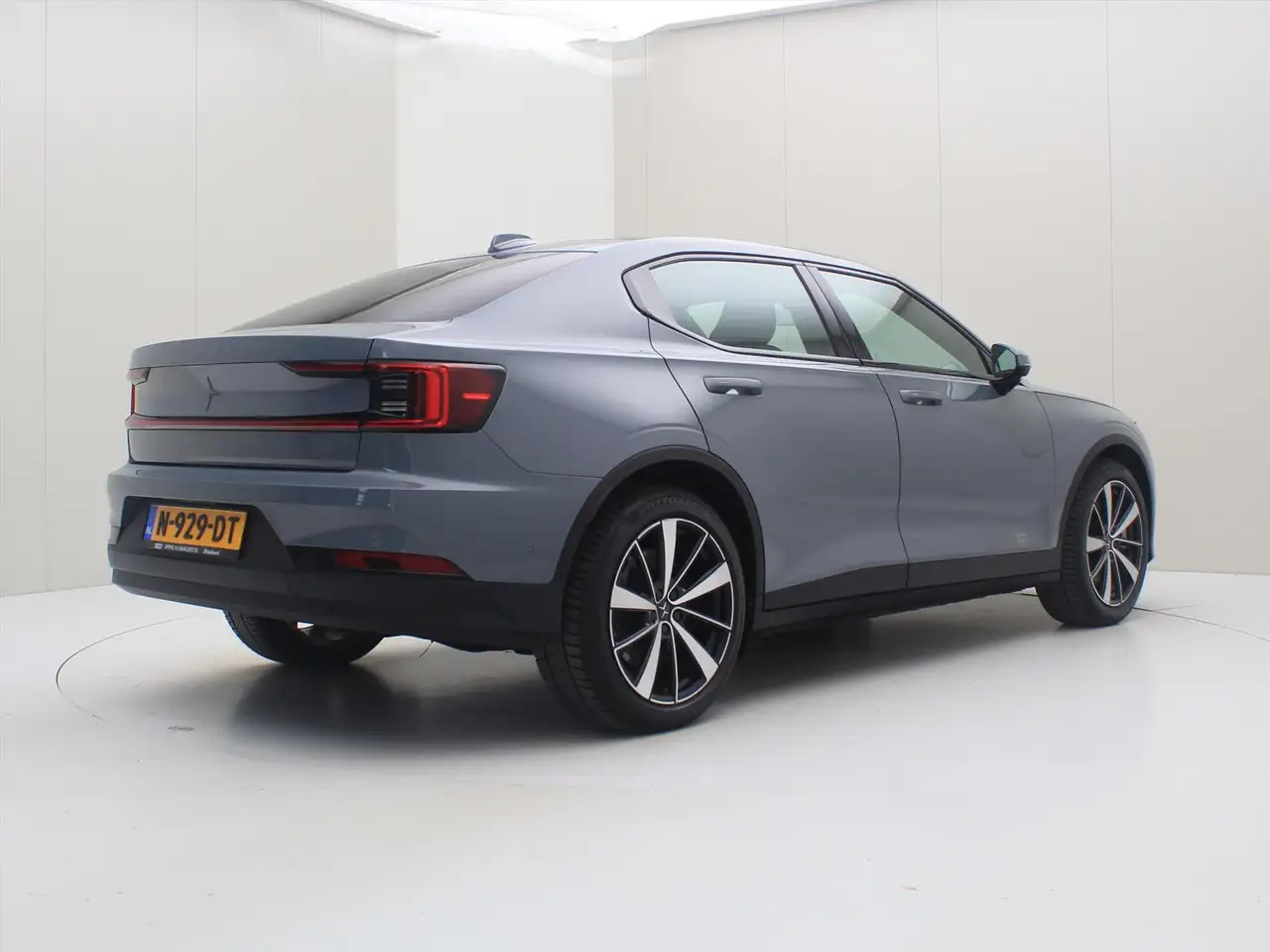 Polestar 2 2021