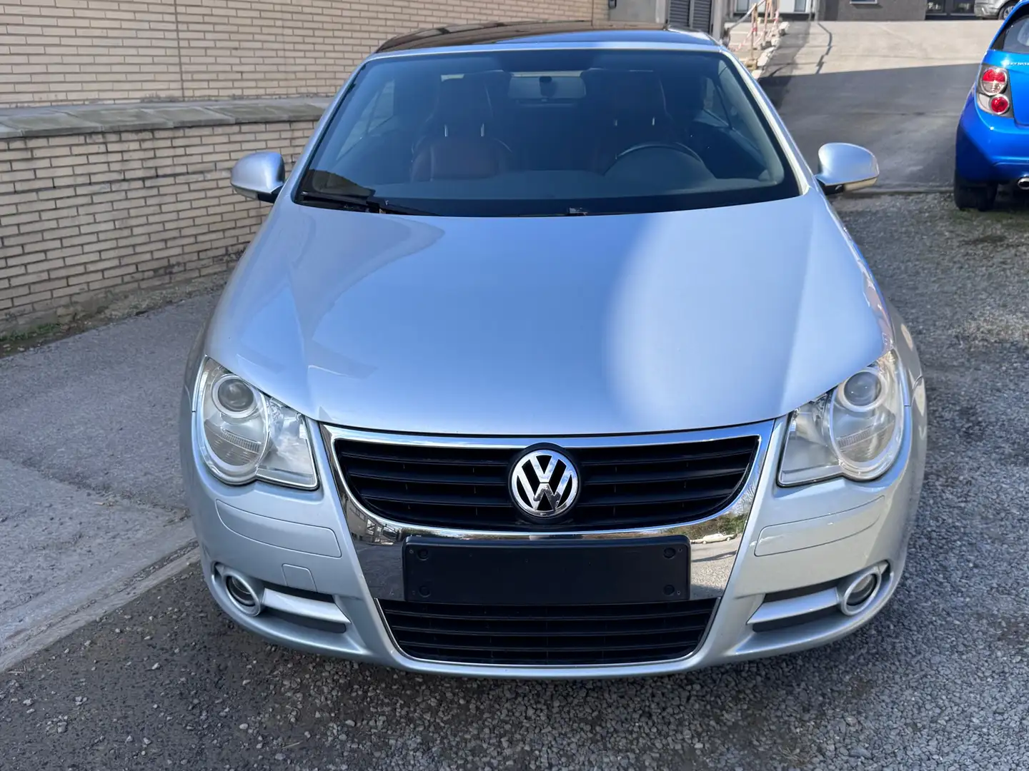 Volkswagen Eos 2.0 16S TDI 140 Uniquement export Grijs - 1