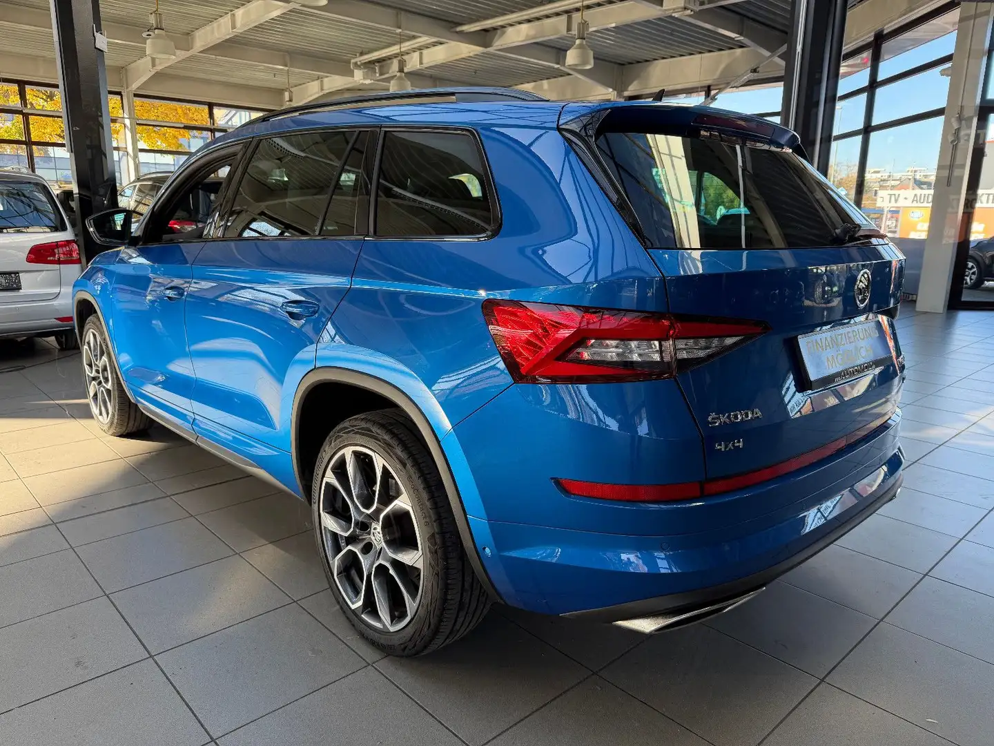Skoda Kodiaq RS 4x4 Business-P. Columbus Standheizung Blau - 2