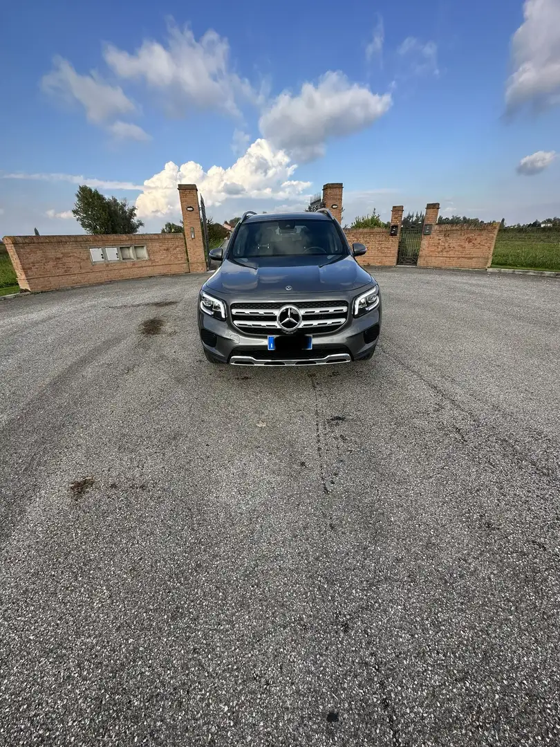 Mercedes-Benz GLB 200 7G-DCT Progressive - 2