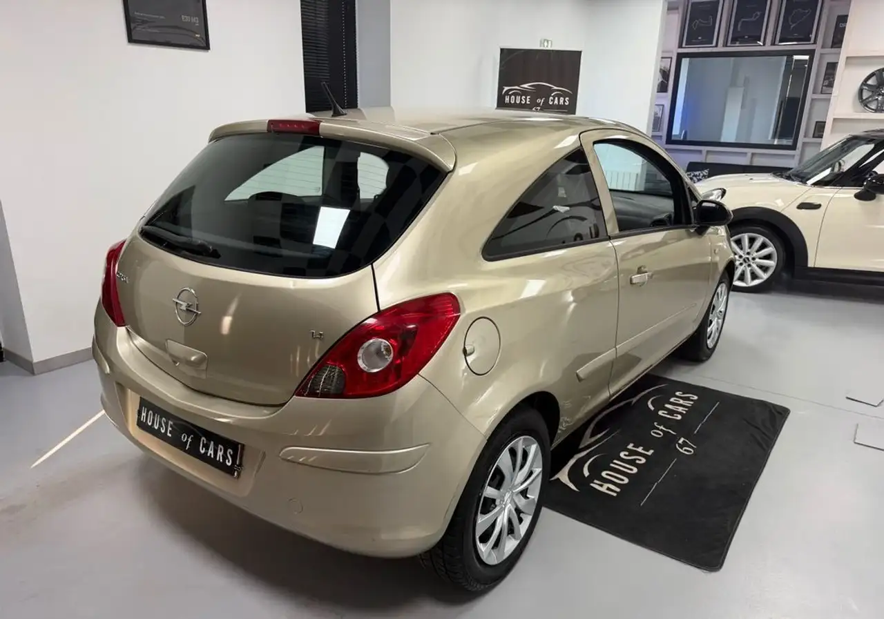 Opel Corsa Corsa — photo 4