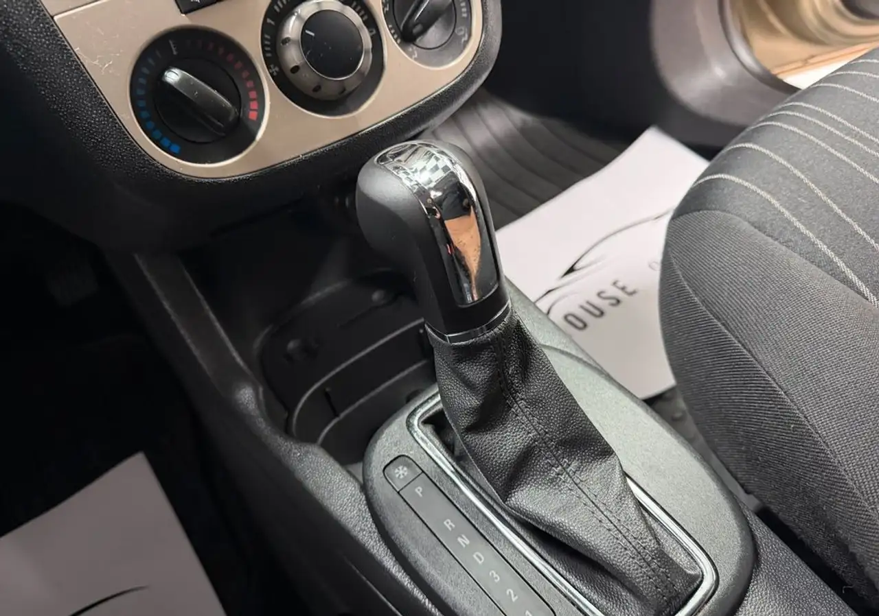 Opel Corsa Corsa — photo 10