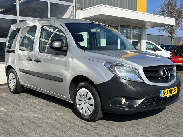 Mercedes-Benz Citan 109 CDI Trend 5 persoons Airco Trekhaak Personenve