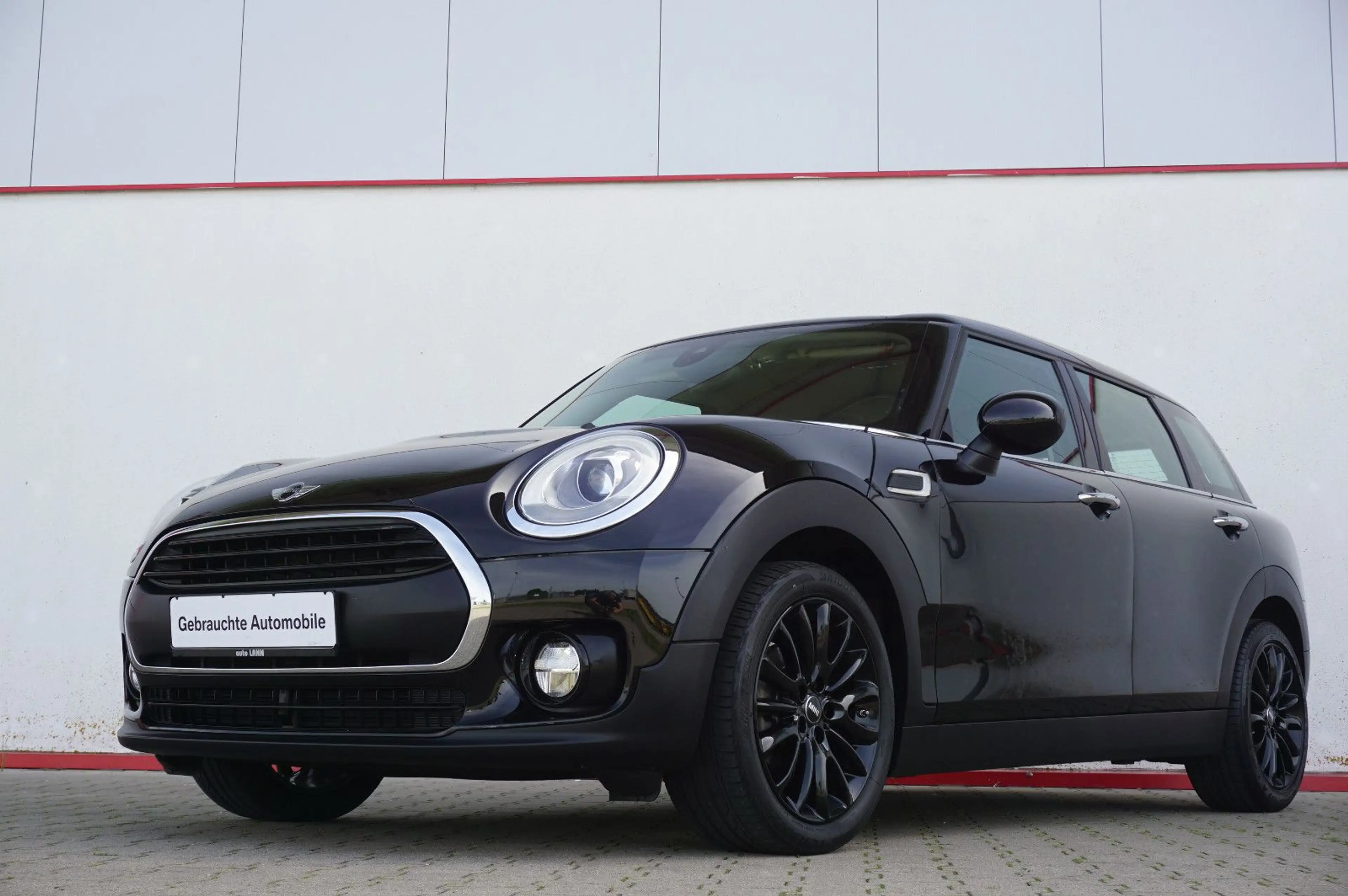 MINI One Clubman LED CHILI Navi Tempomat Sportsitze