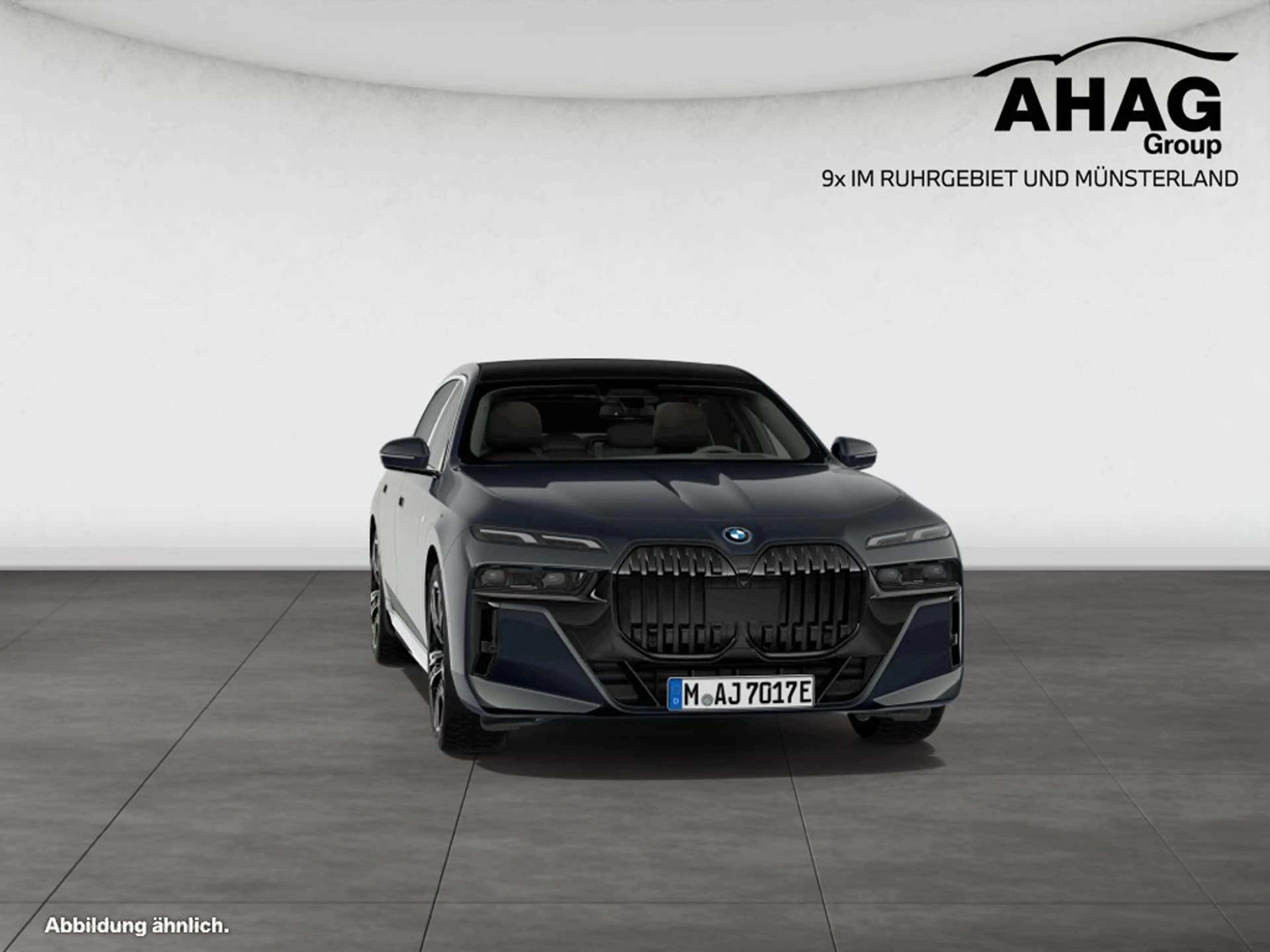 BMW i7 xDrive60 Limousine — photo 10