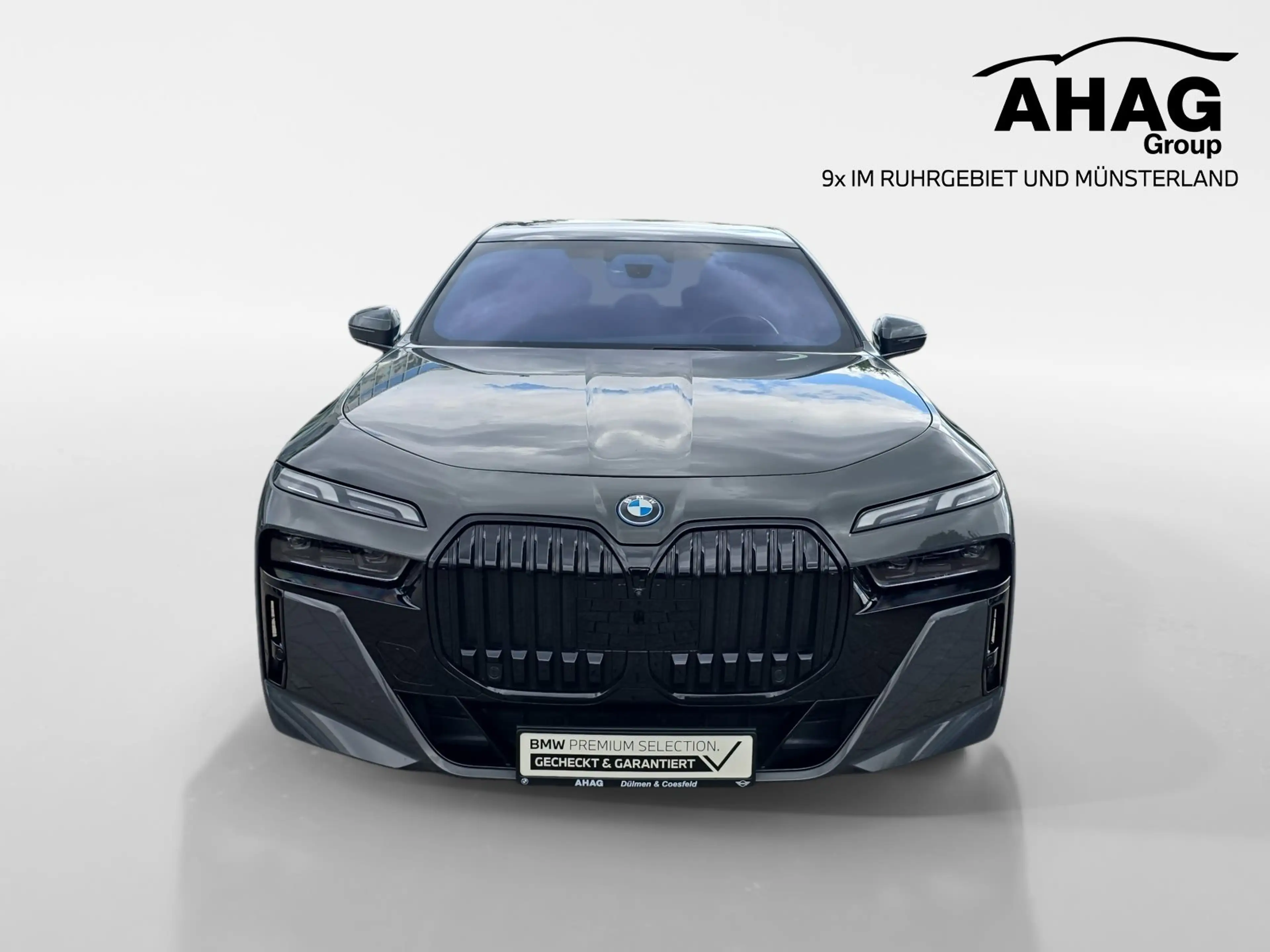 BMW i7 xDrive60 Limousine — photo 2