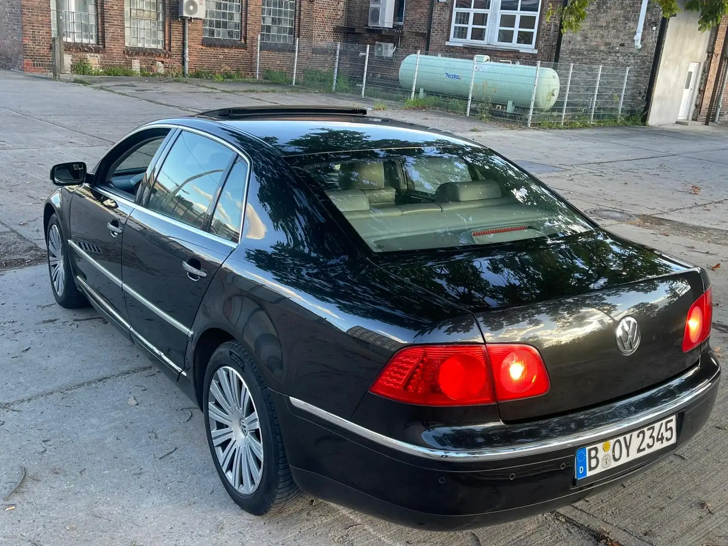 Volkswagen Phaeton 3.0 V6 TDI DPF 4MOTION Automatik (5 Sitzer) - 2