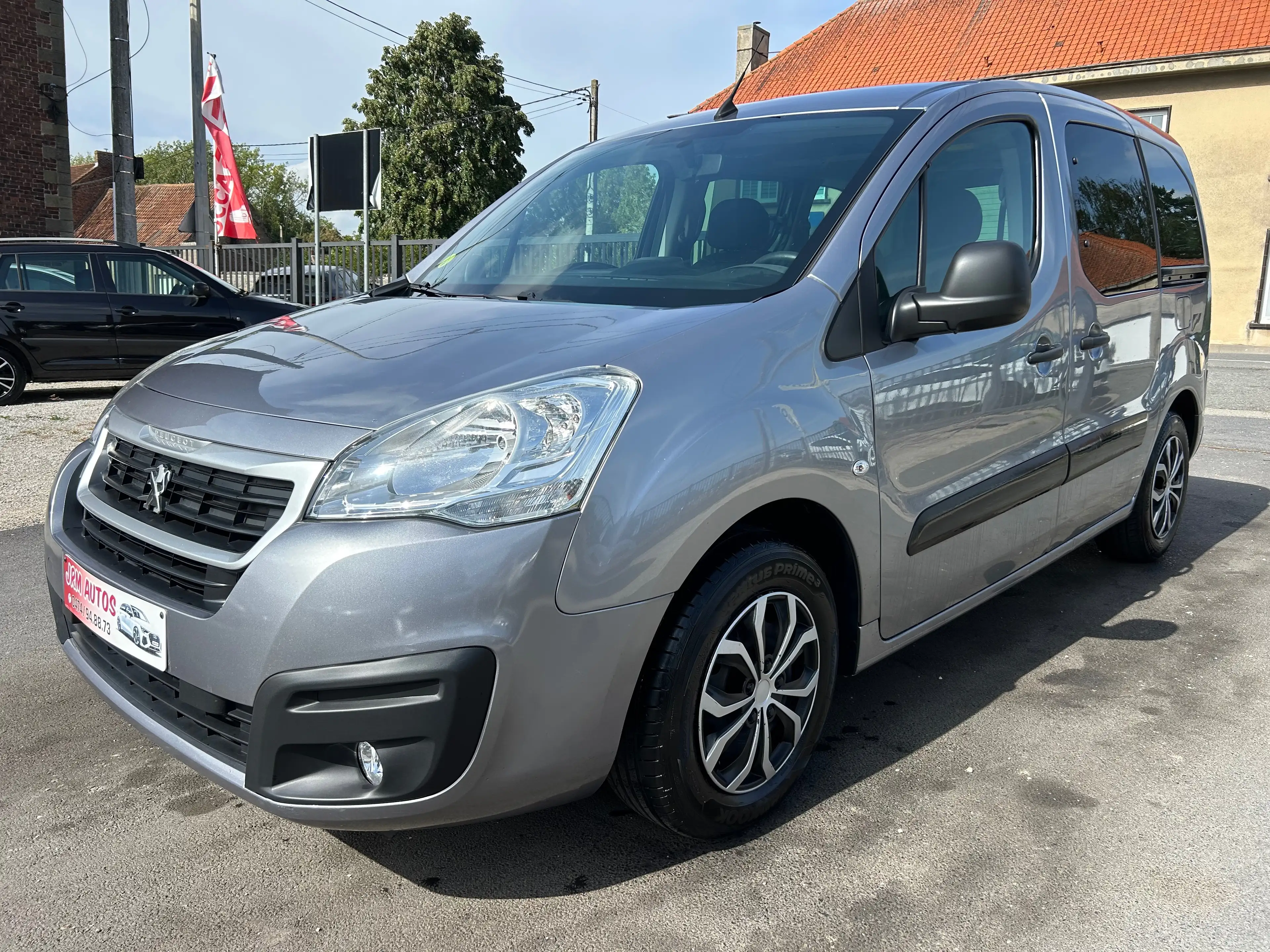 Peugeot Partner Tepee 1.6 BlueHDi 1ER PROPRIO AVEC SUIVI D'ENTRETIEN *** CLIM/CAPTEURS/GPS ***