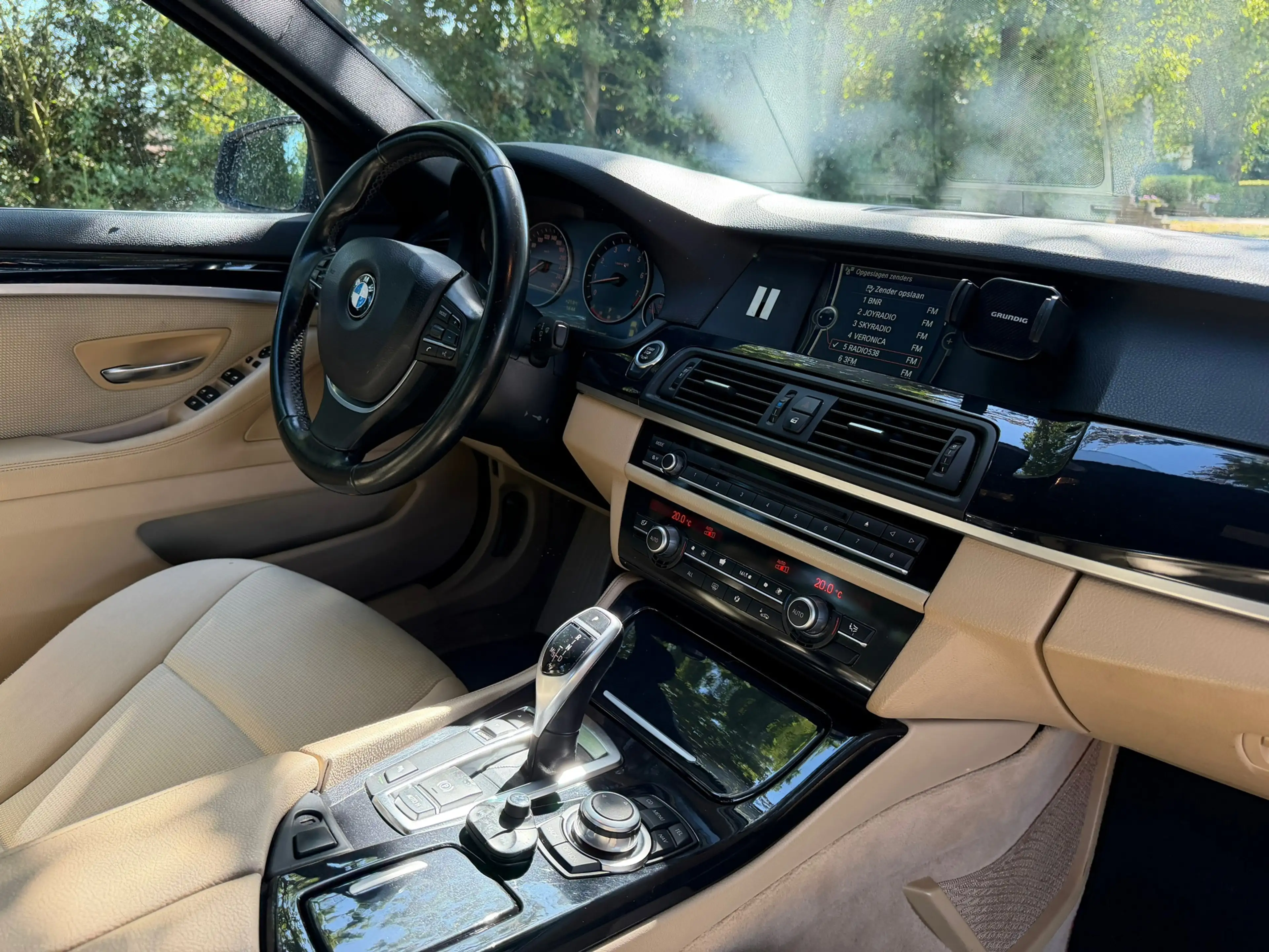BMW 523 5-serie 523i | Automaat + Cruise + Clima + Trekhaa — photo 3