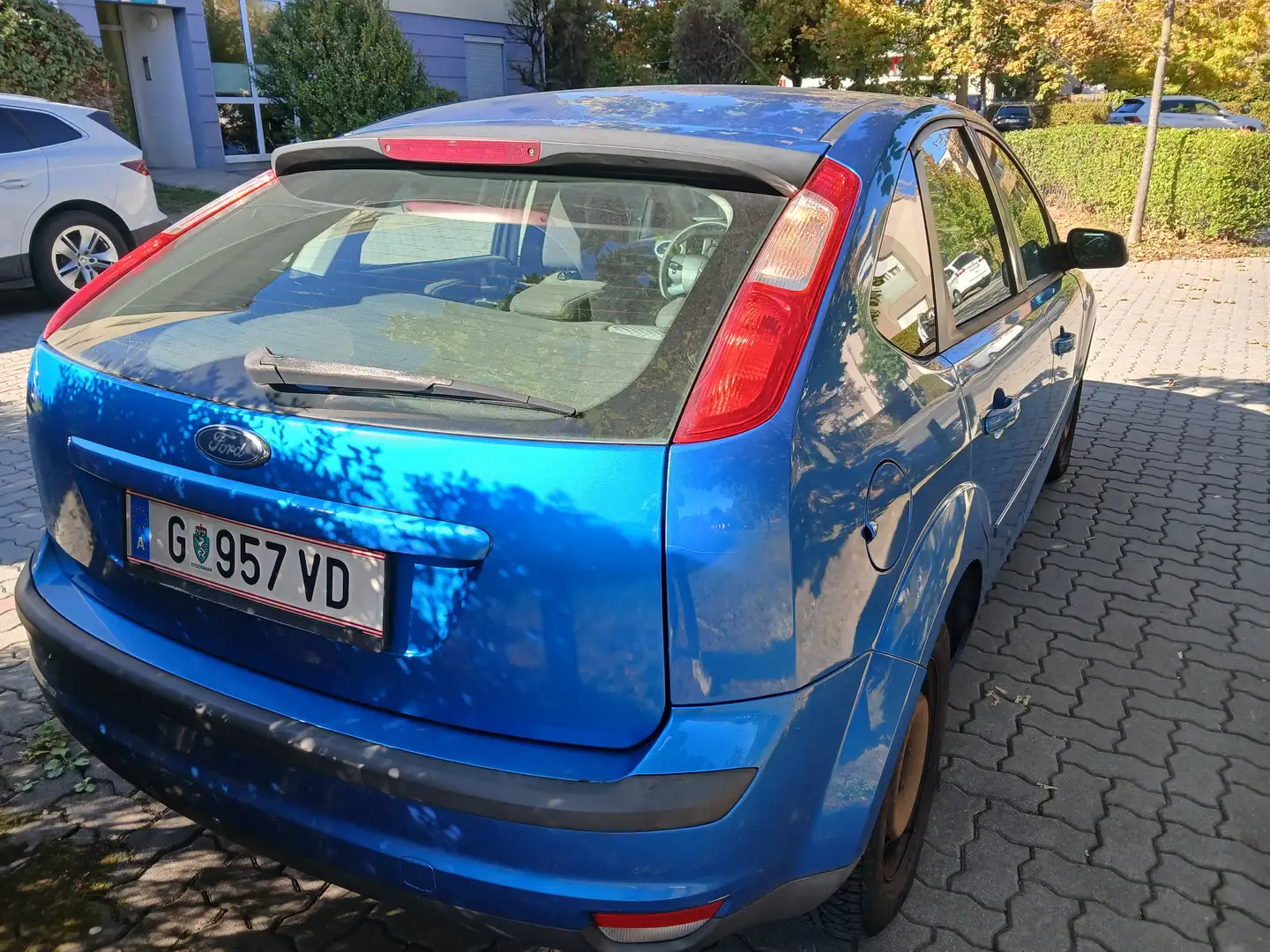 Ford Focus Focus Trend 1,6 TDCi Trend Blau - 1