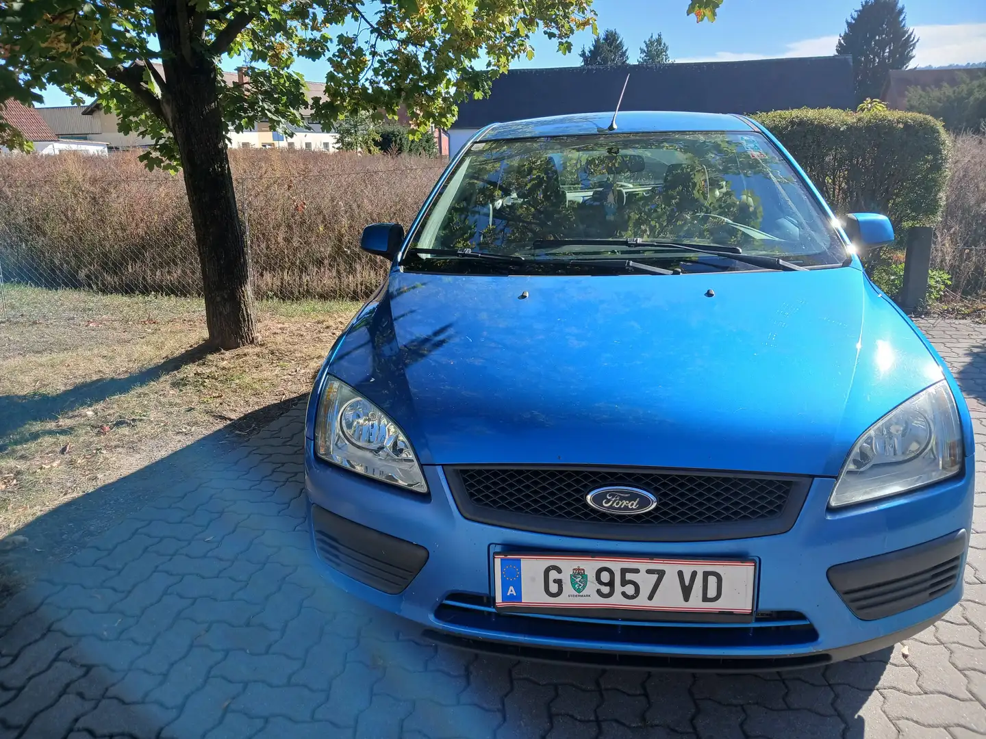 Ford Focus Focus Trend 1,6 TDCi Trend Blau - 2