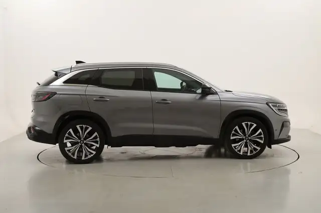 Renault Austral view 6
