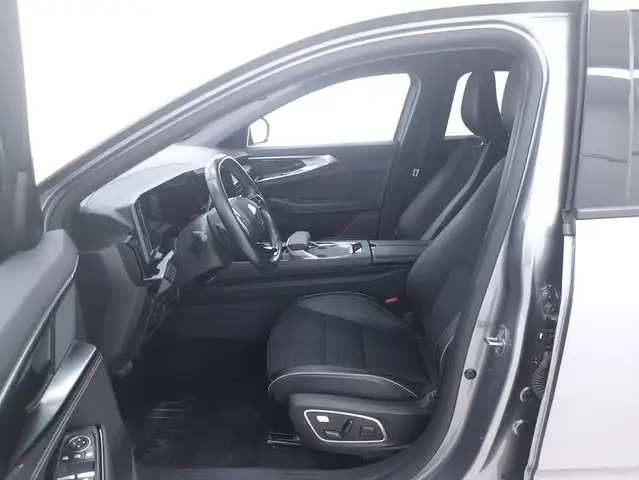 Renault Austral view 10