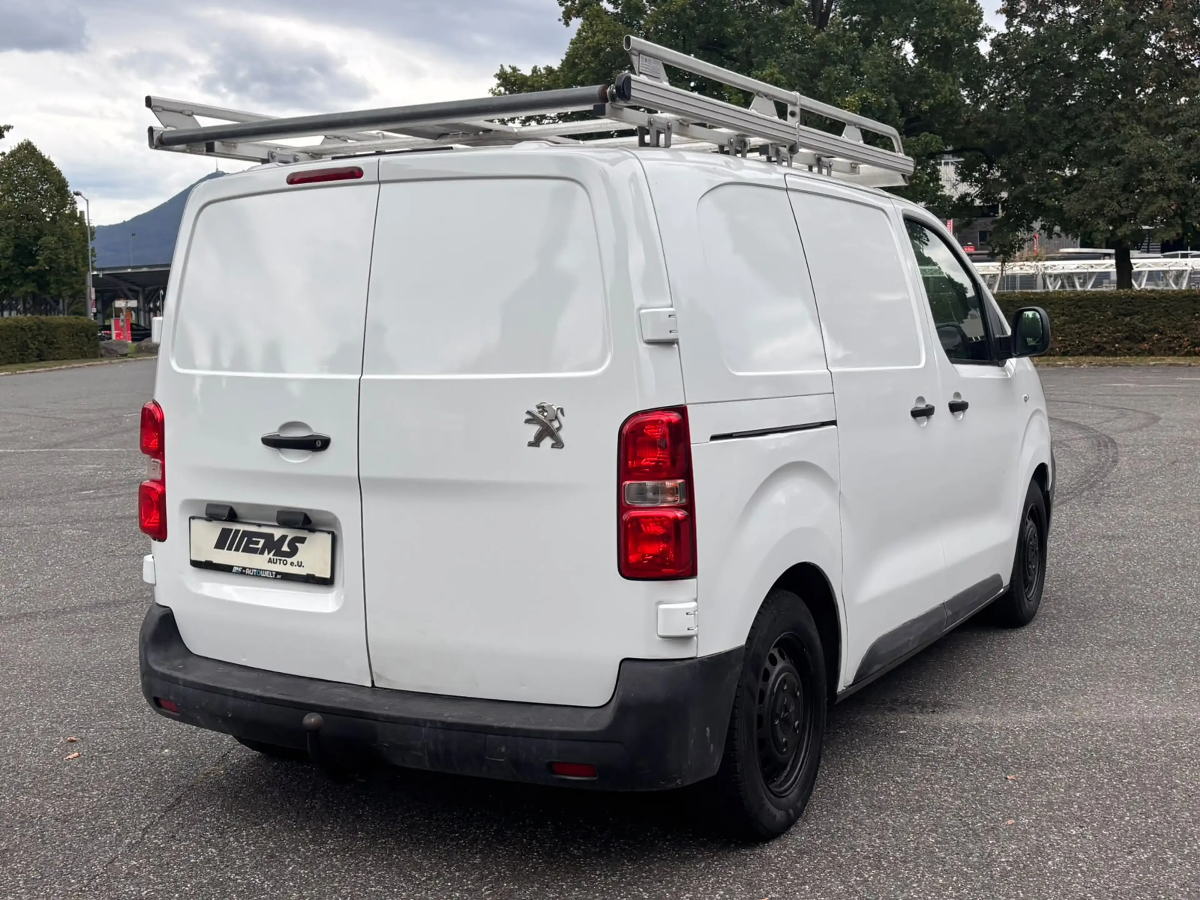 Peugeot Expert L1 *PICKERL*KLIMA*AHK*SCHIEBETÜR* — photo 7