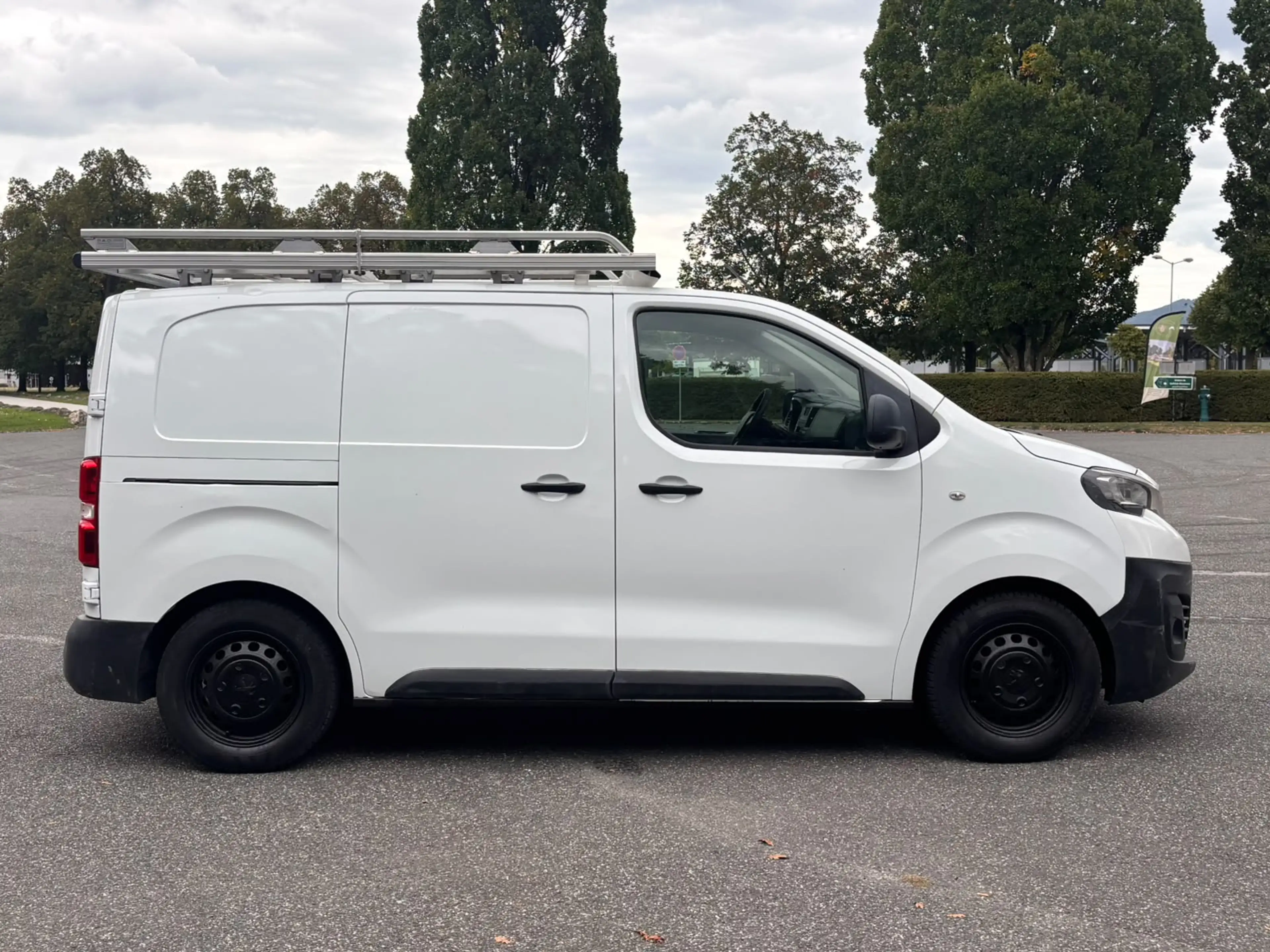 Peugeot Expert L1 *PICKERL*KLIMA*AHK*SCHIEBETÜR* — photo 5