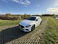 Mercedes-Benz A 200 A-Klasse  Amg Pakket 163pk 7G-DCT  Wit White - thumbnail 4