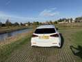 Mercedes-Benz A 200 A-Klasse  Amg Pakket 163pk 7G-DCT  Wit White - thumbnail 10