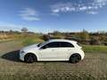 Mercedes-Benz A 200 A-Klasse  Amg Pakket 163pk 7G-DCT  Wit White - thumbnail 5