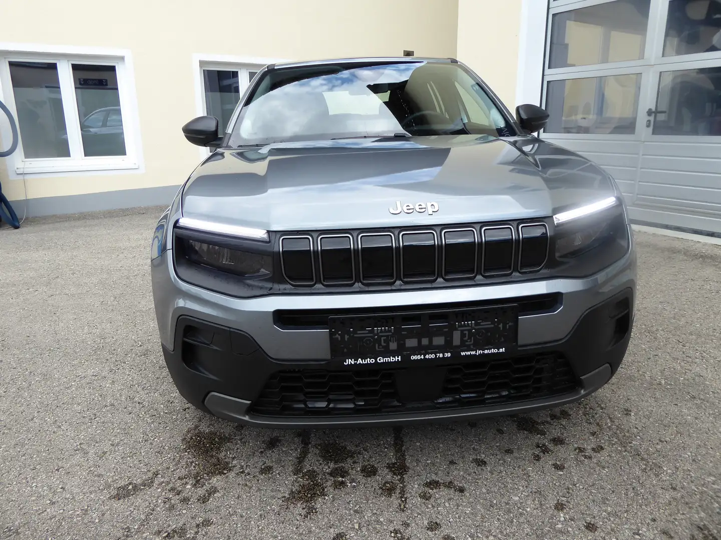 Jeep Avenger Longitude Gris - 2